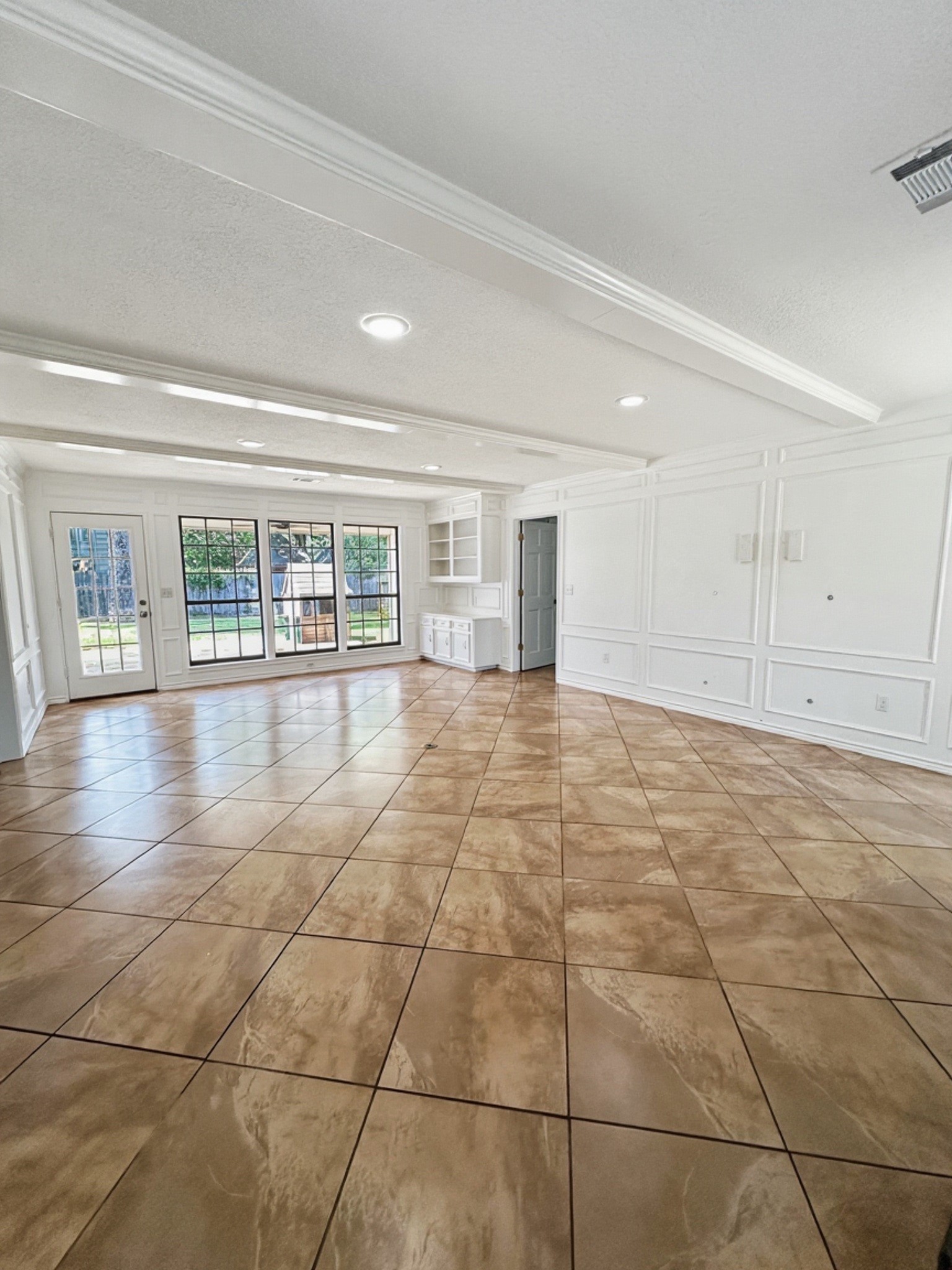 3934 Cypress Lake Drive Property Photo 11