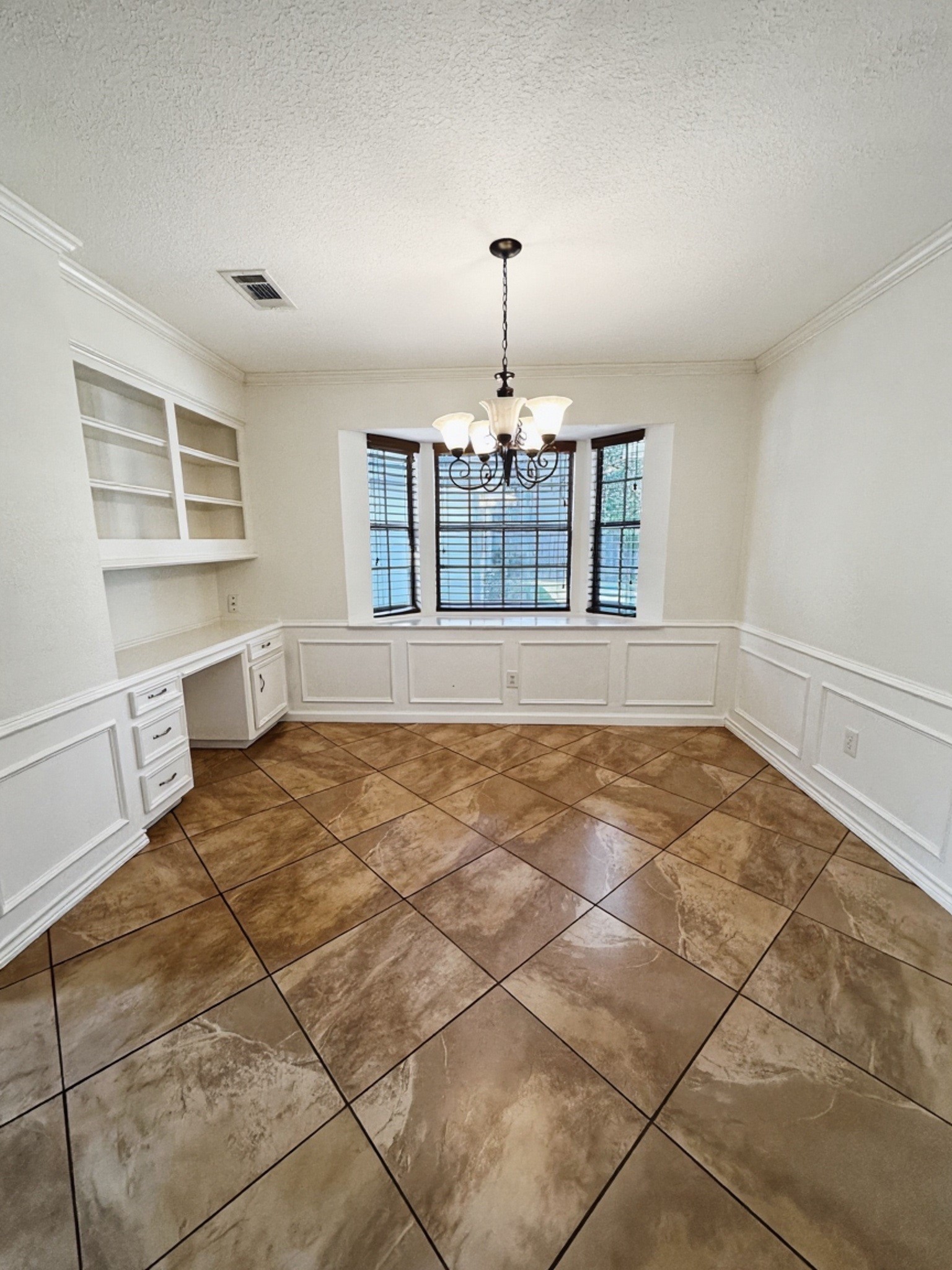 3934 Cypress Lake Drive Property Photo 14