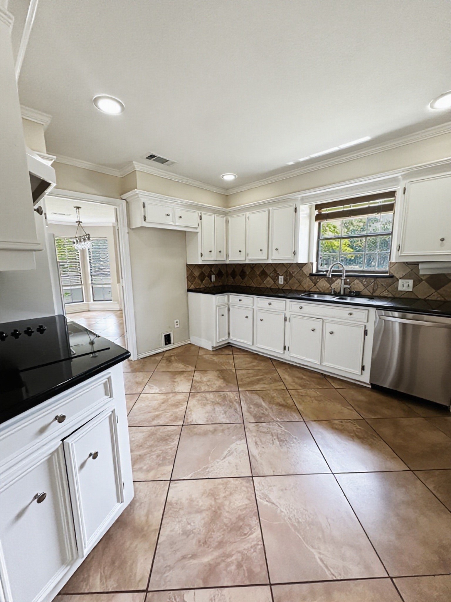 3934 Cypress Lake Drive Property Photo 17