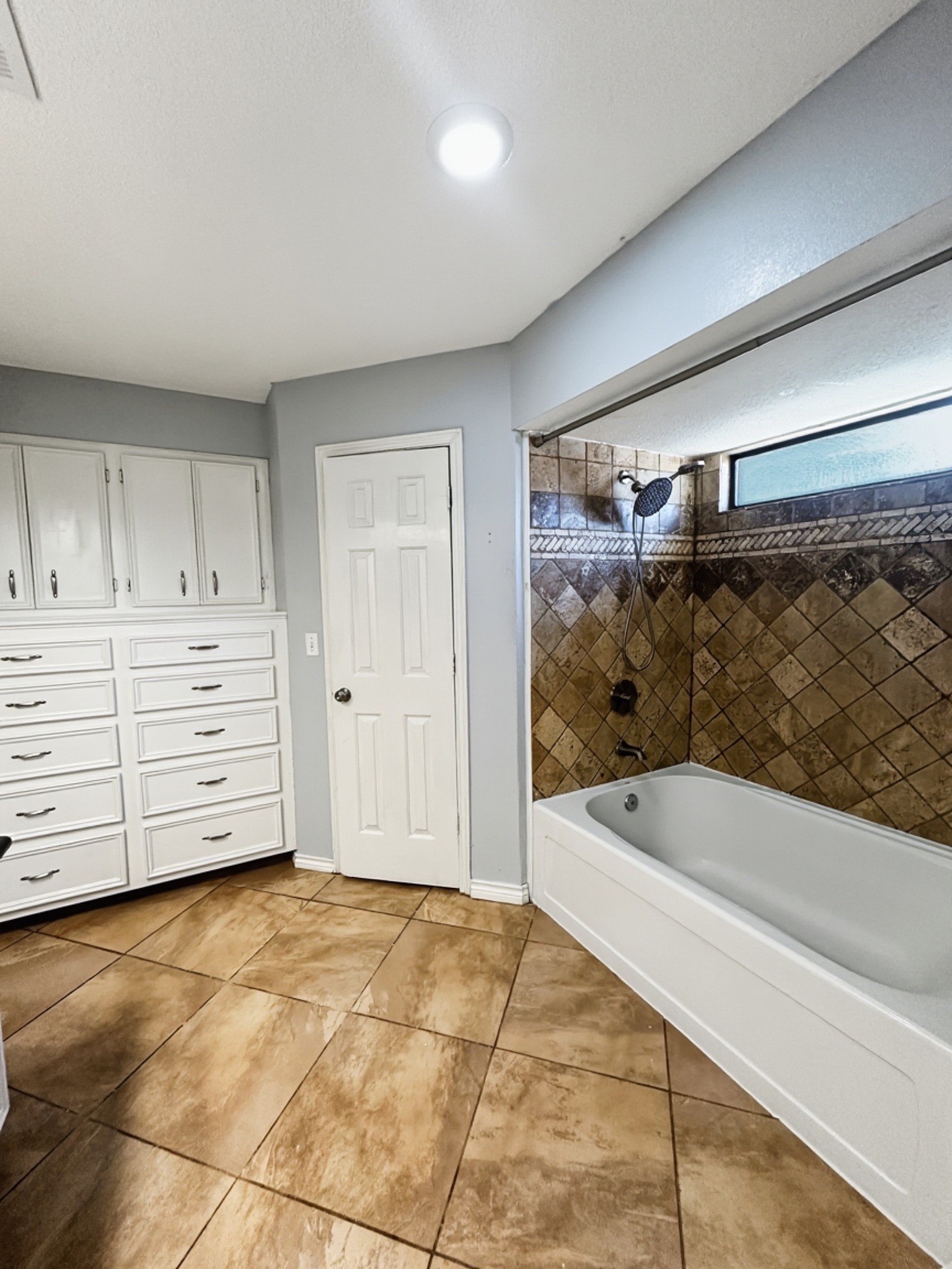 3934 Cypress Lake Drive Property Photo 24