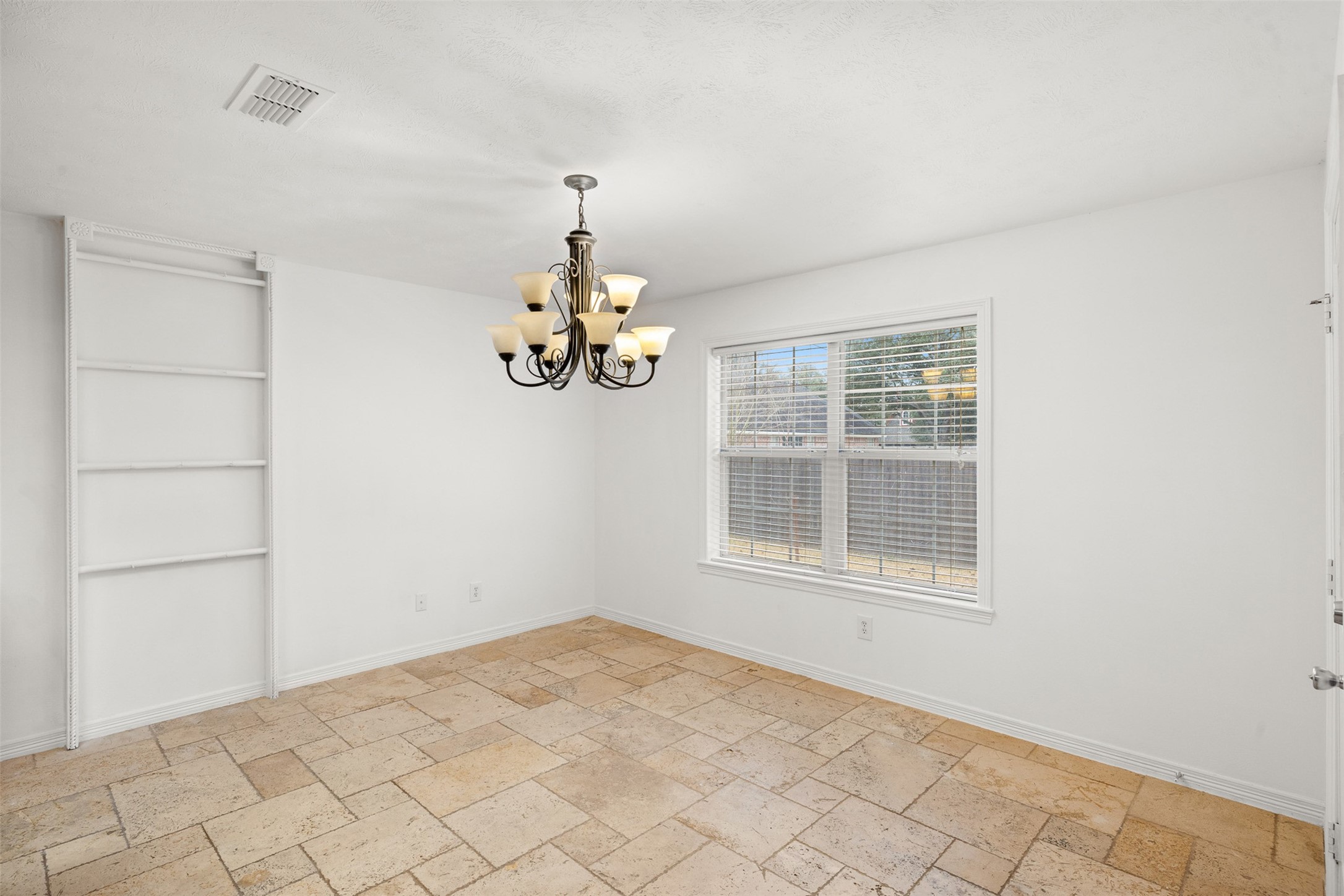 112 Ruby Street Property Photo 13
