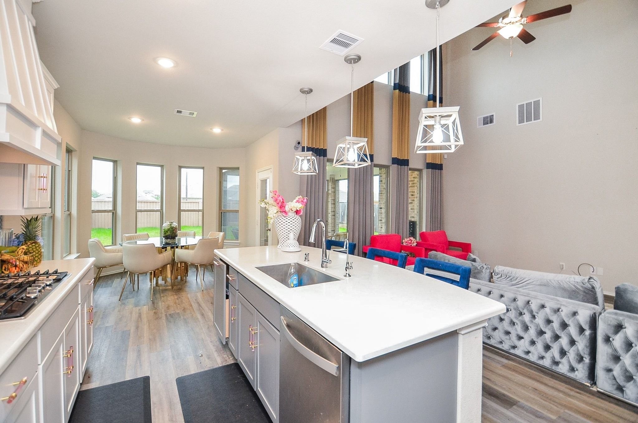 8626 Winters Edge Road Property Photo 13