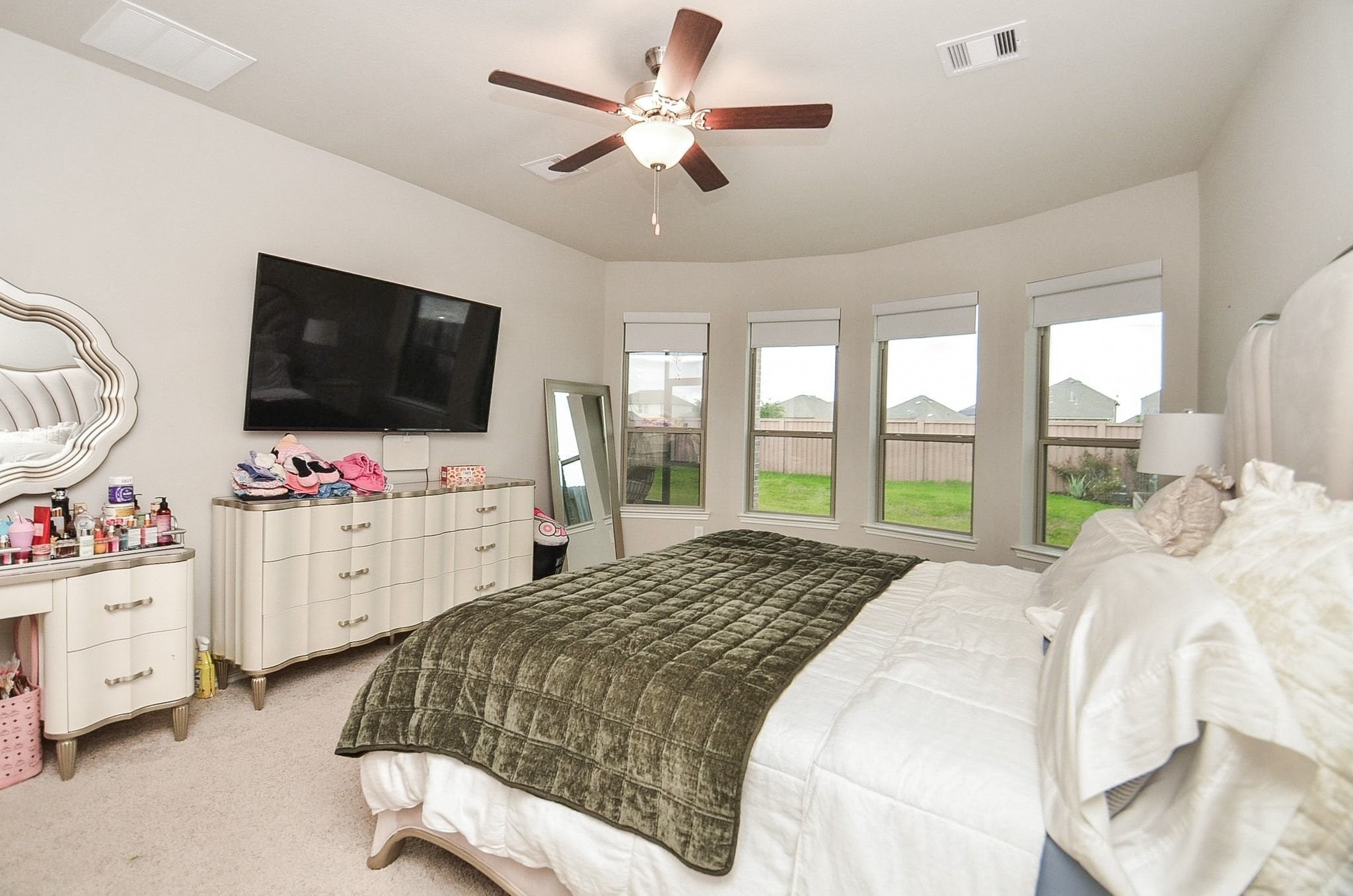 8626 Winters Edge Road Property Photo 16