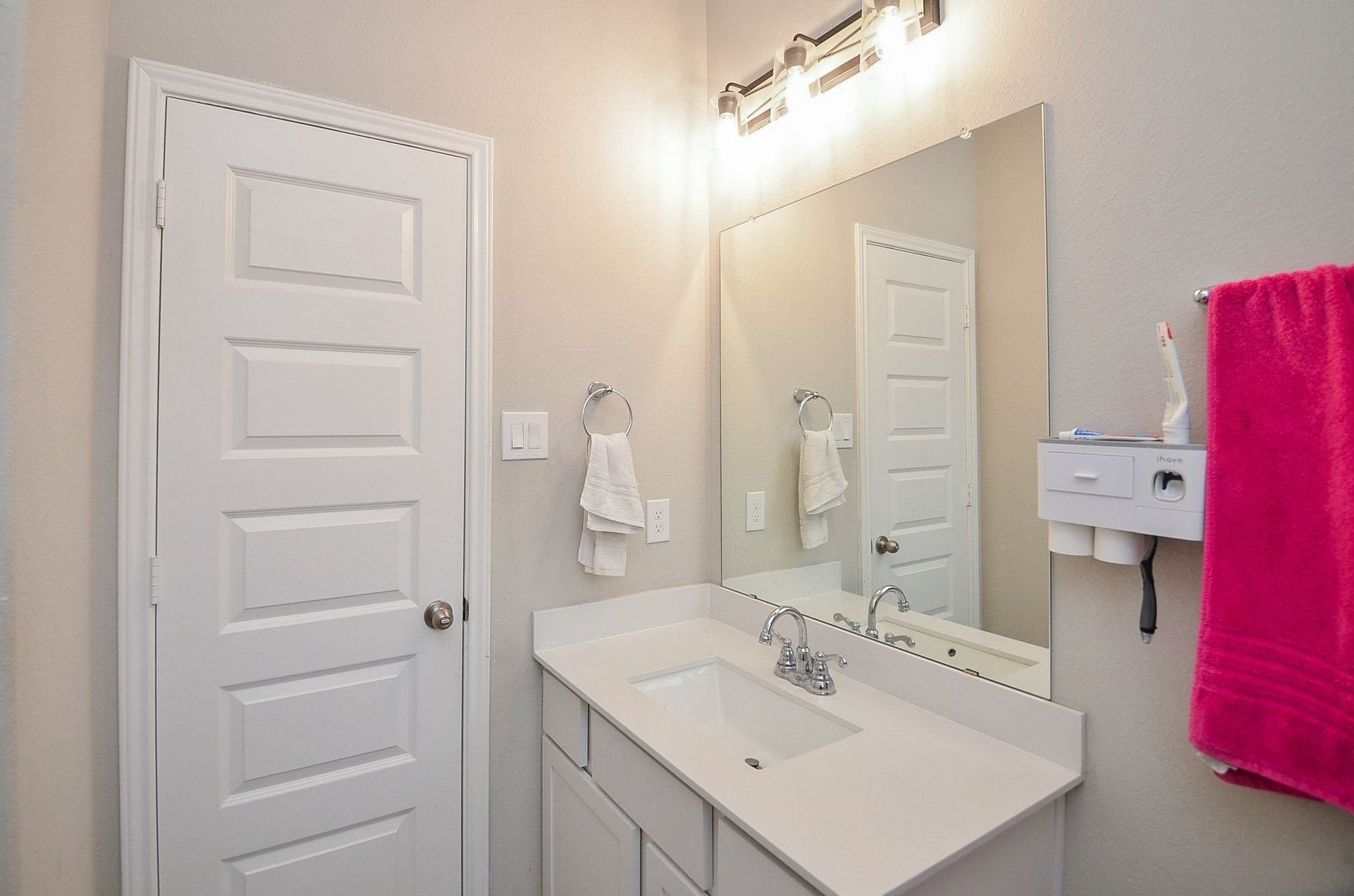 8626 Winters Edge Road Property Photo 28
