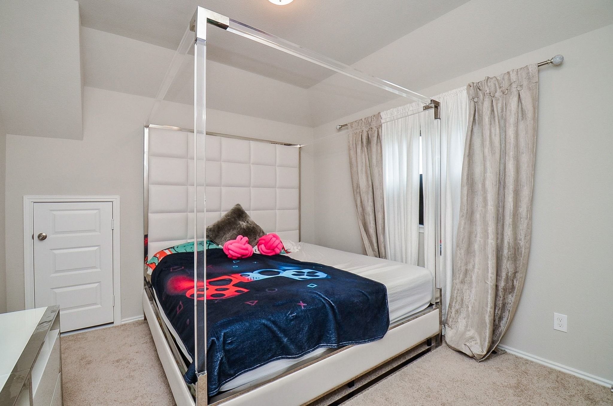 8626 Winters Edge Road Property Photo 30