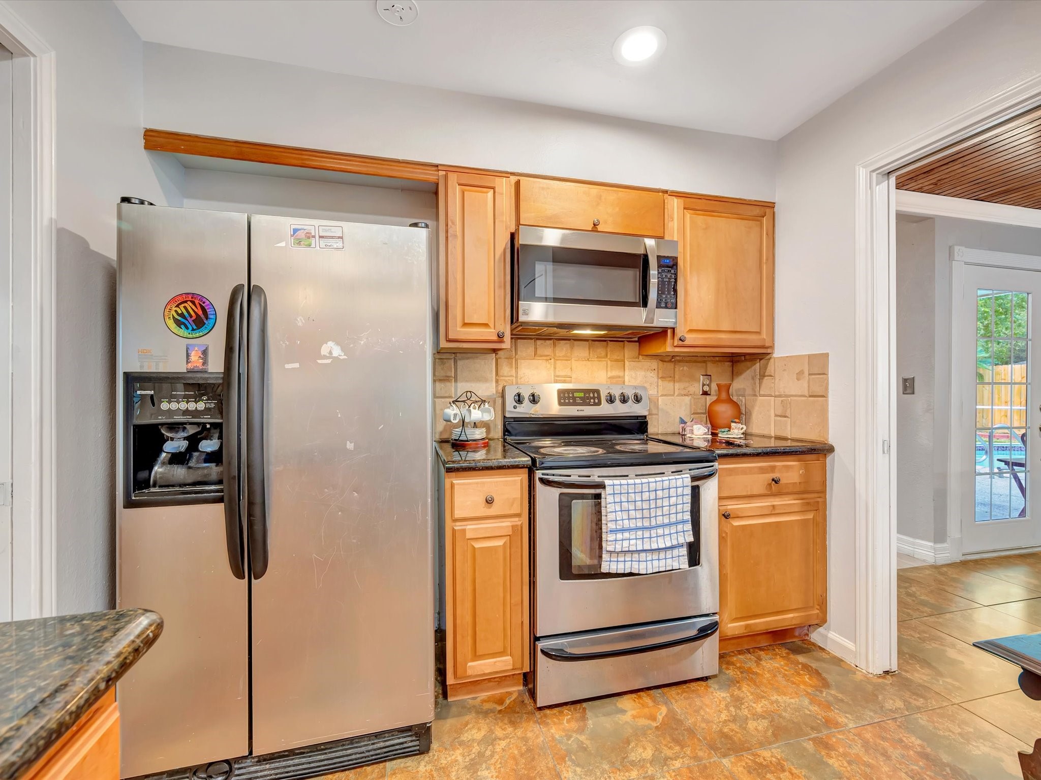1615 Redway Lane Property Photo 15