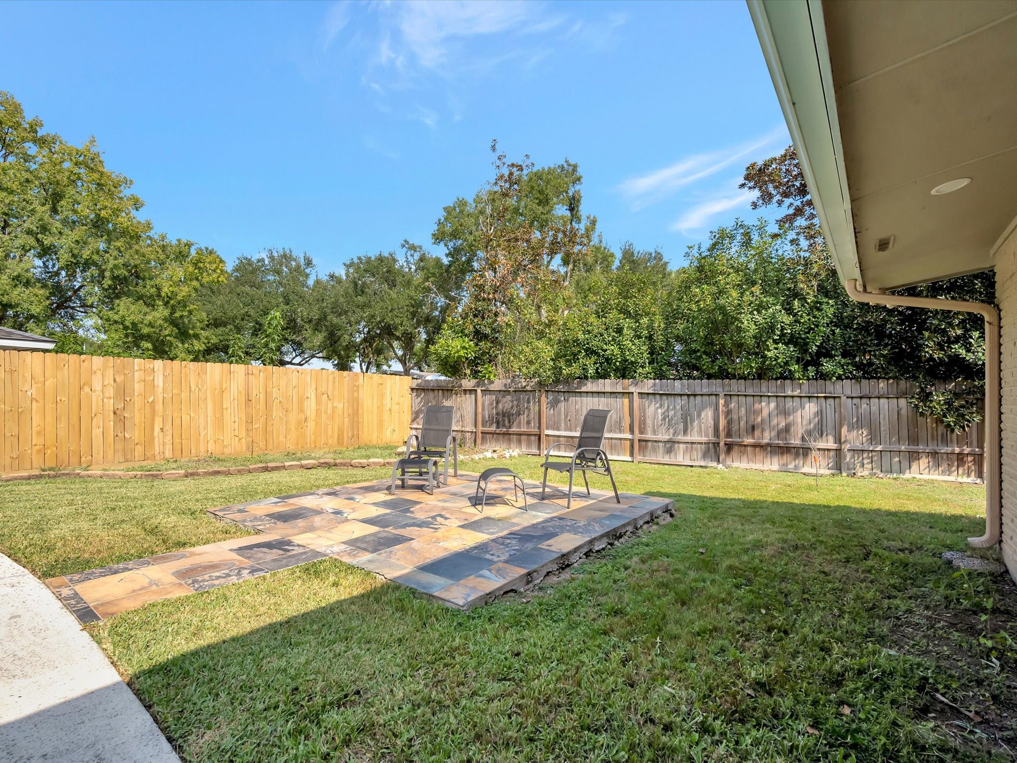 1615 Redway Lane Property Photo 32