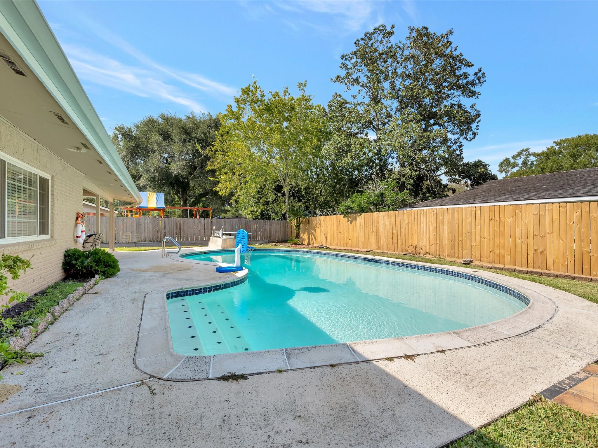 1615 Redway Lane Property Photo 33