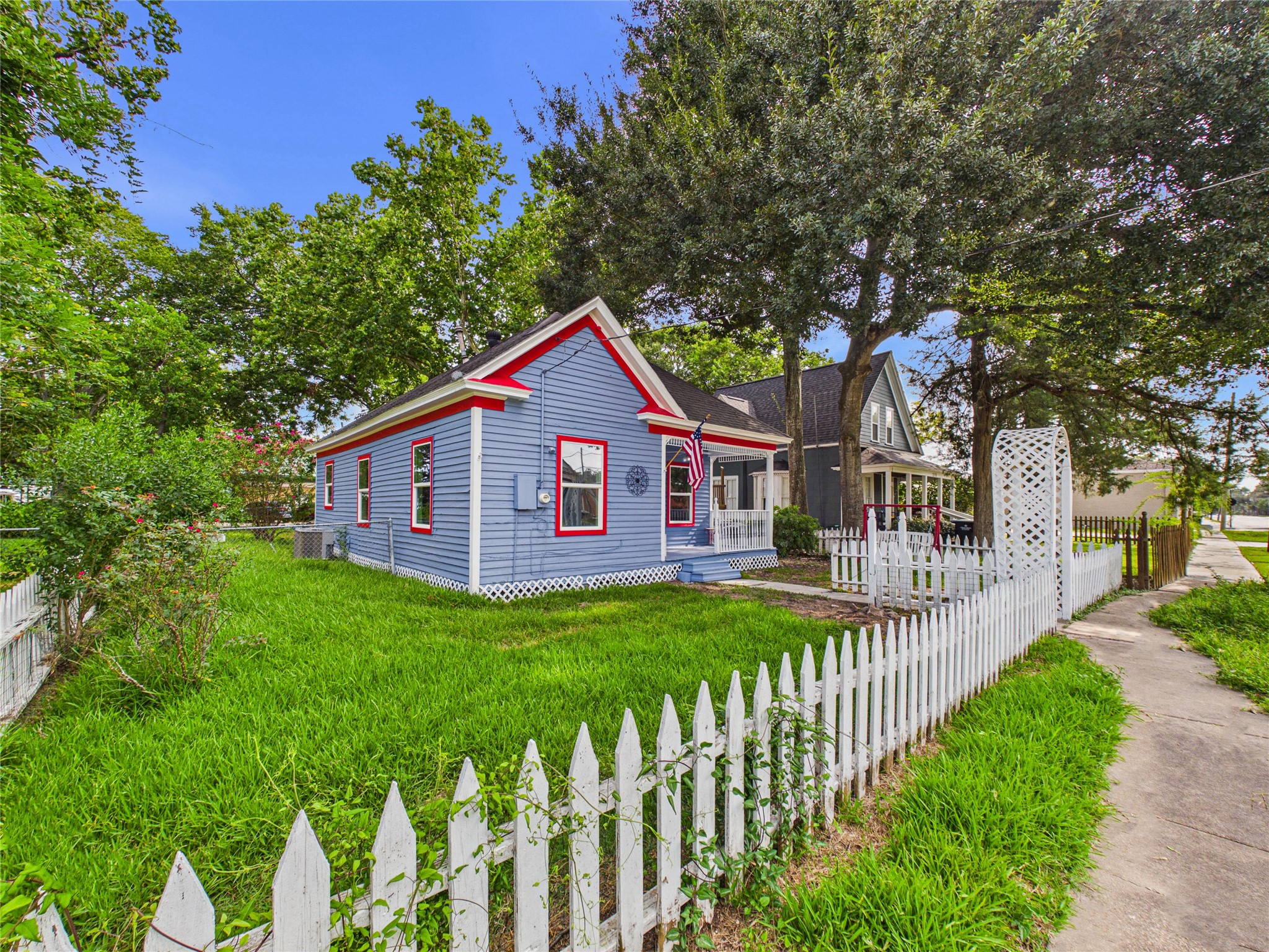 314 W Sidnor Street Property Photo 33