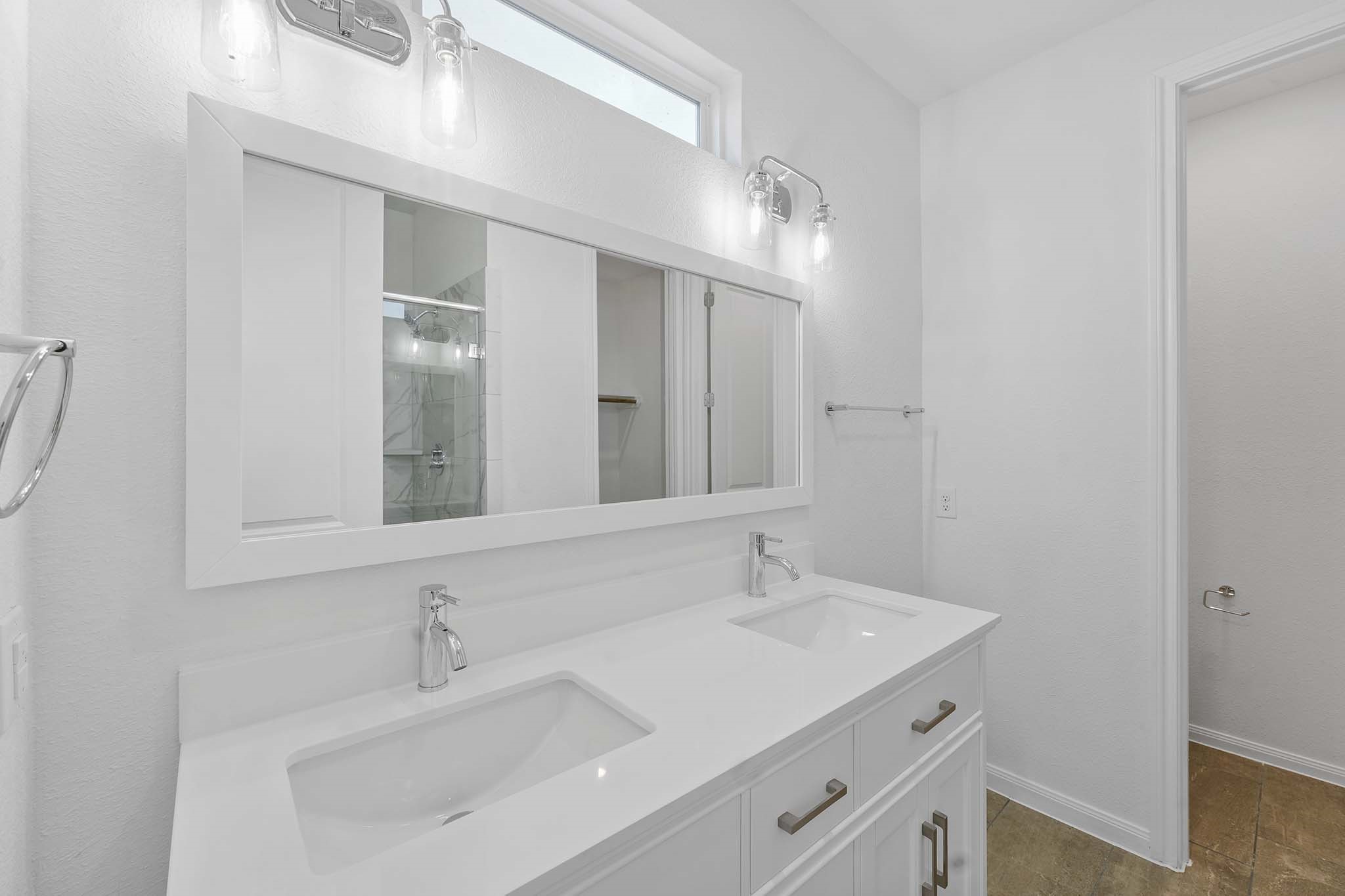 102 E 44th Street C Property Photo 14