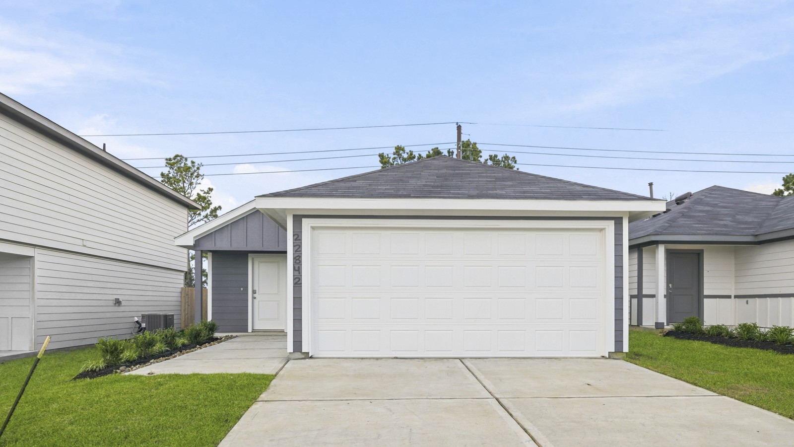 22842 Primrose Wind Lane Property Photo 2