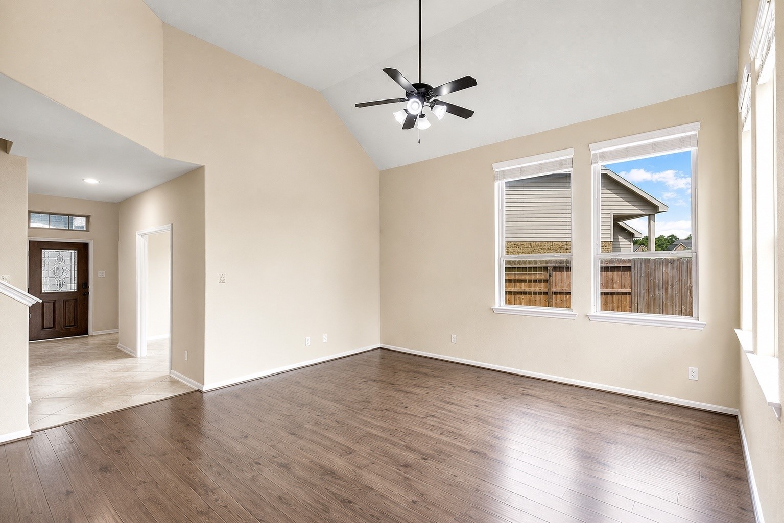 17206 Upper Ridge Lane Property Photo 11