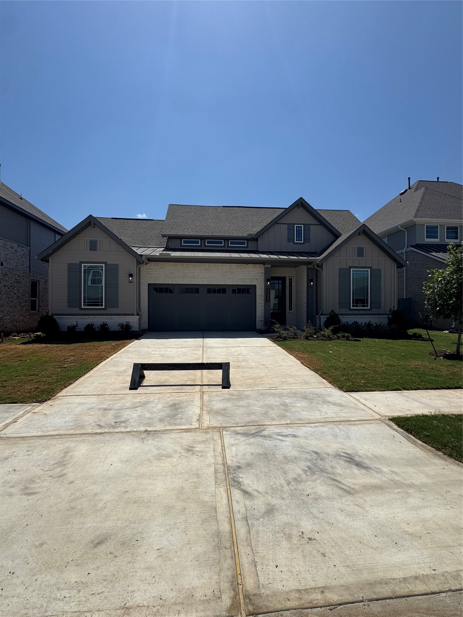 32425 Forktail Lake Drive Property Photo 39