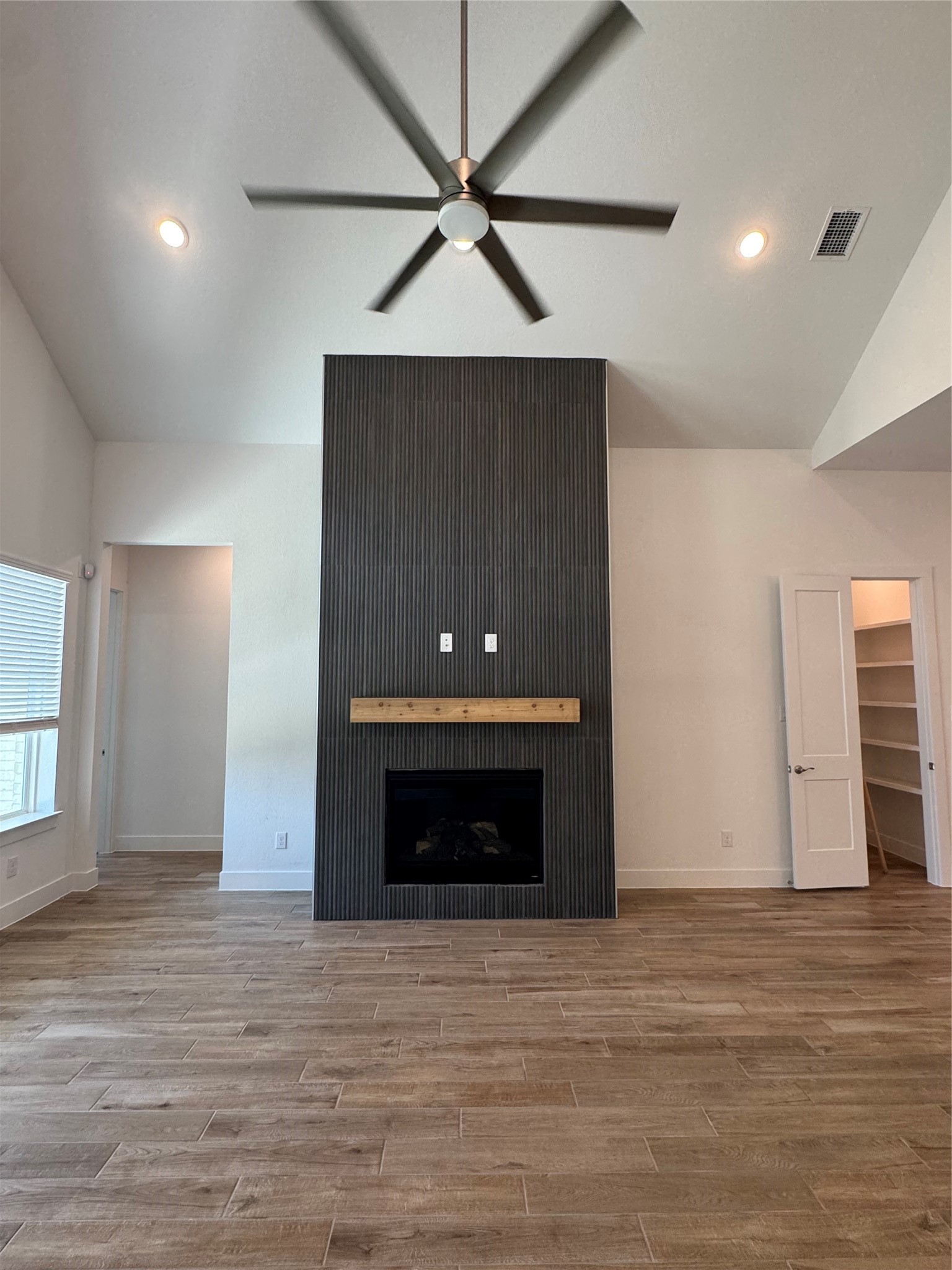 32425 Forktail Lake Drive Property Photo 41