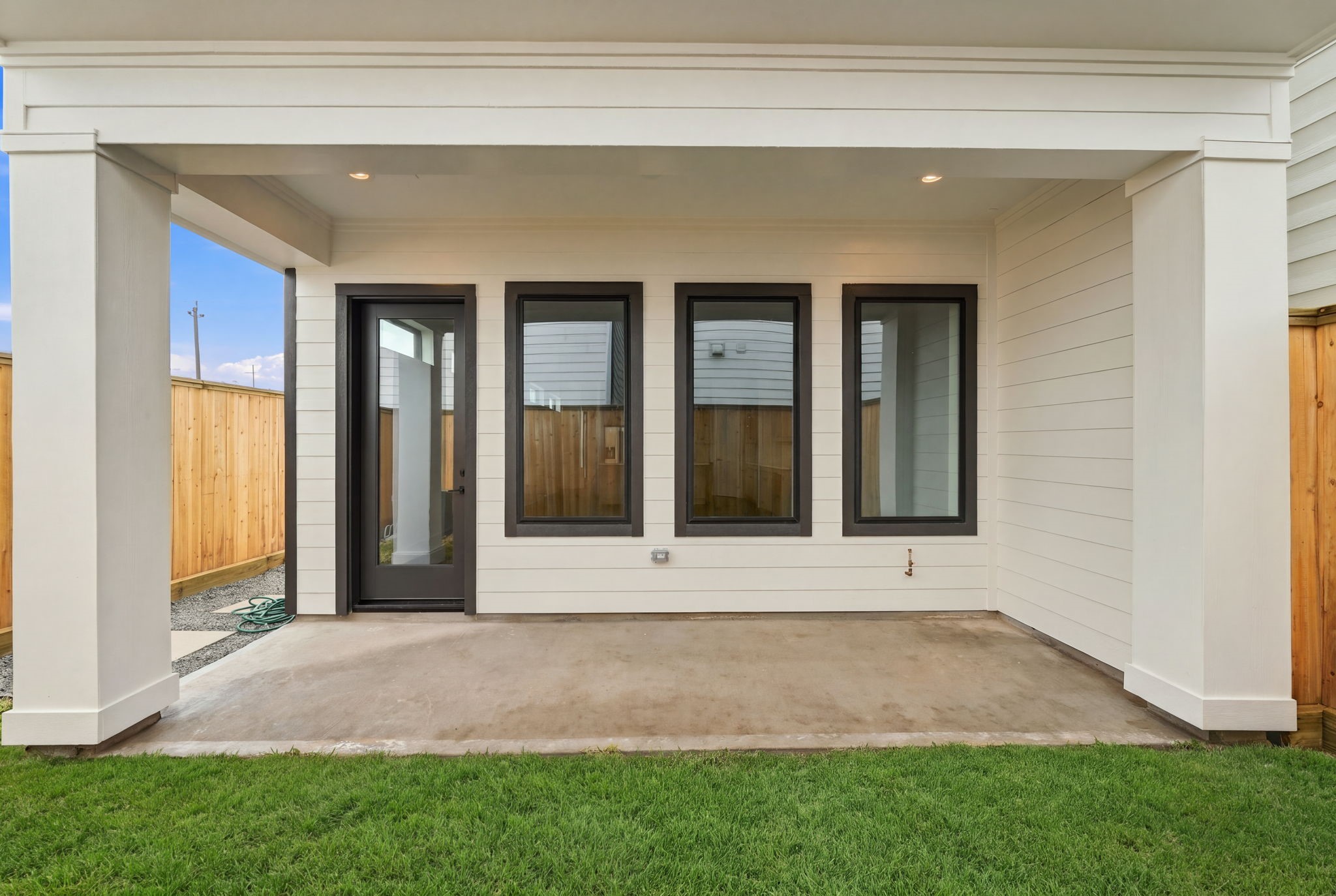 1312 Nagle Street Property Photo 22