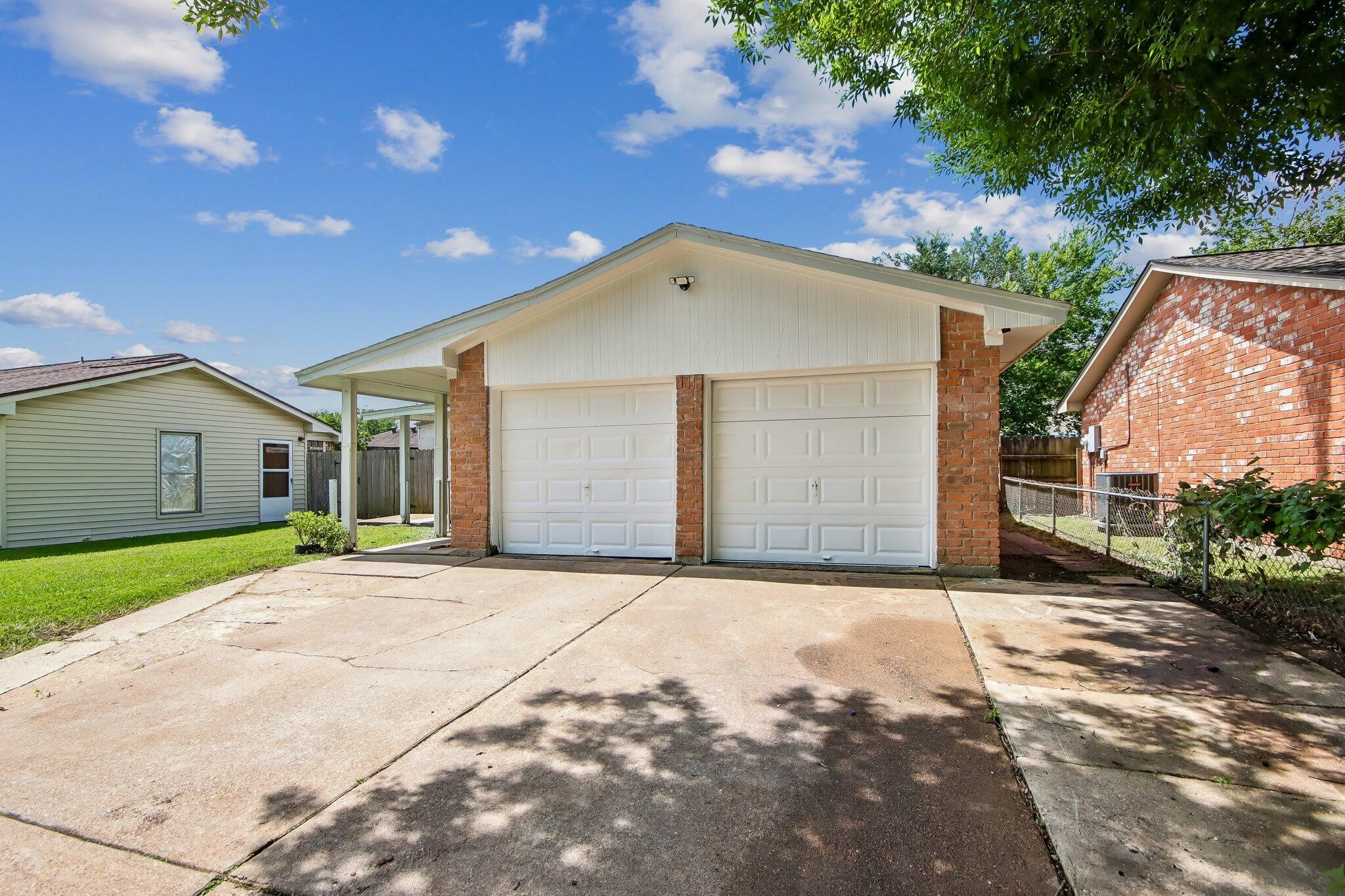 1809 Flamingo Drive Property Photo 6