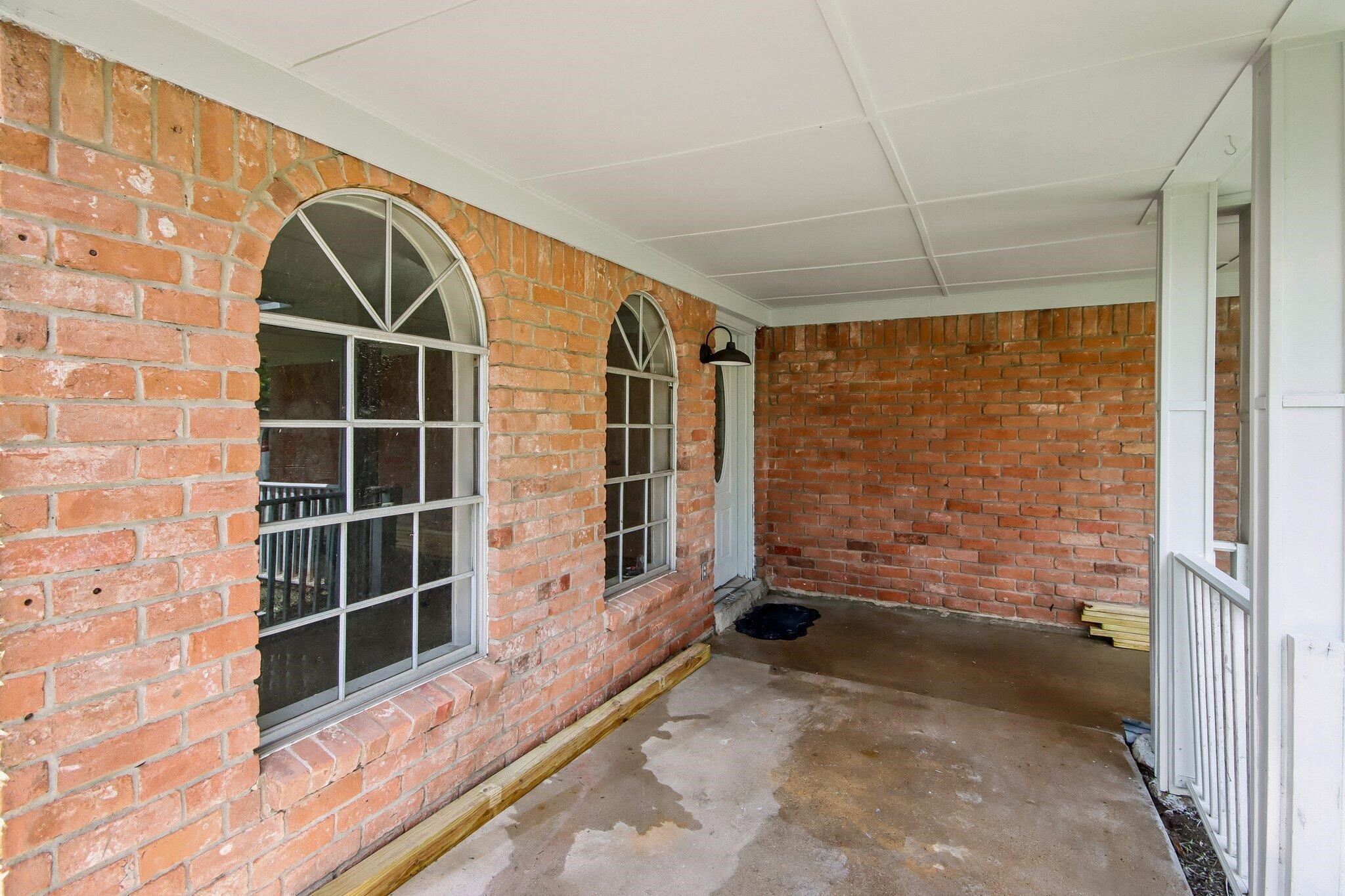 1809 Flamingo Drive Property Photo 7