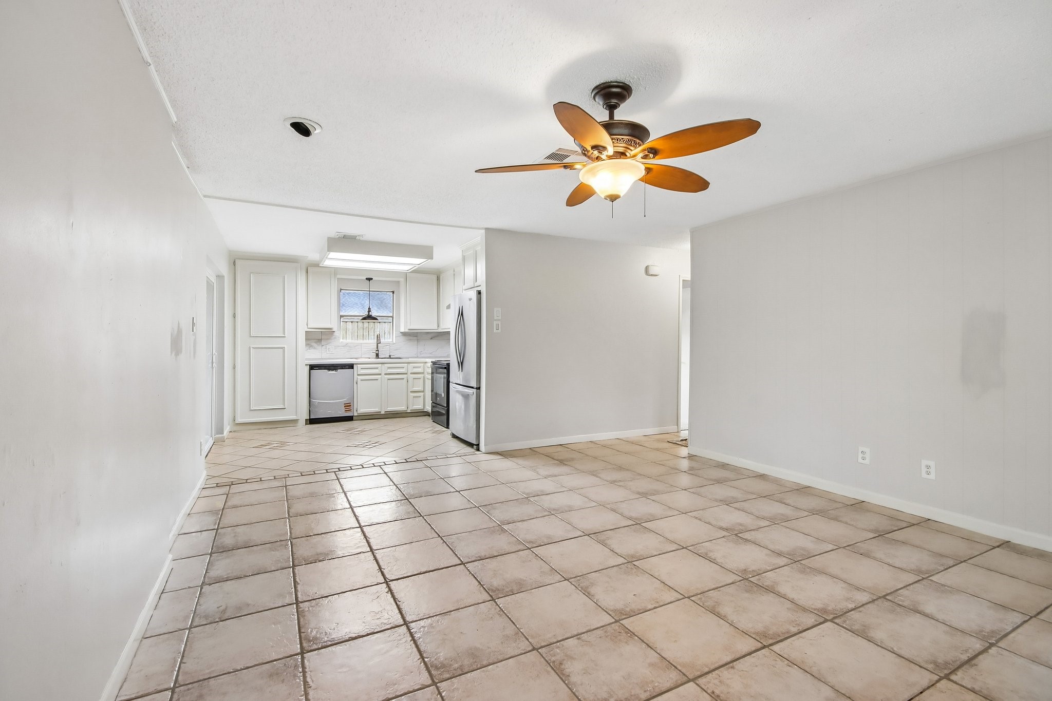 1809 Flamingo Drive Property Photo 11