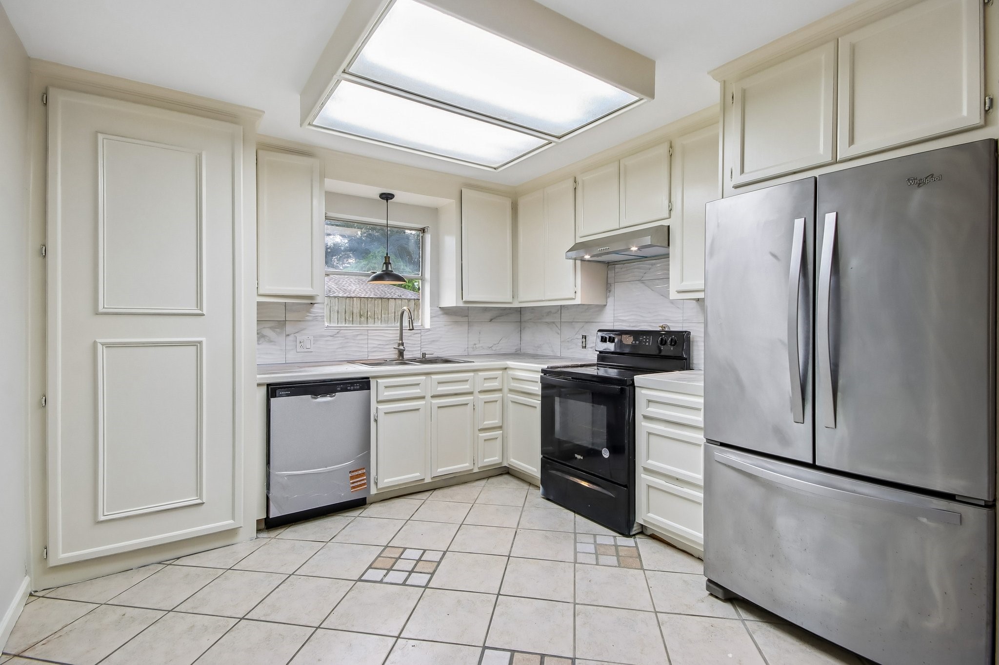 1809 Flamingo Drive Property Photo 14