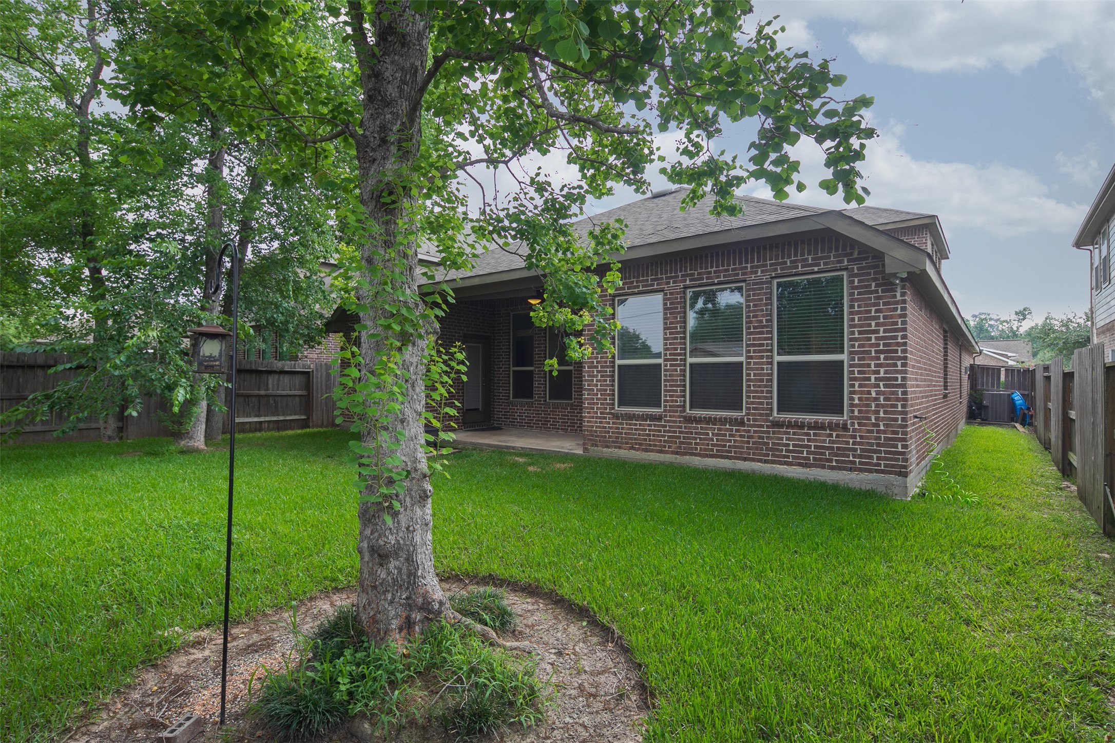 22107 Rustling Springs Drive Property Photo 4