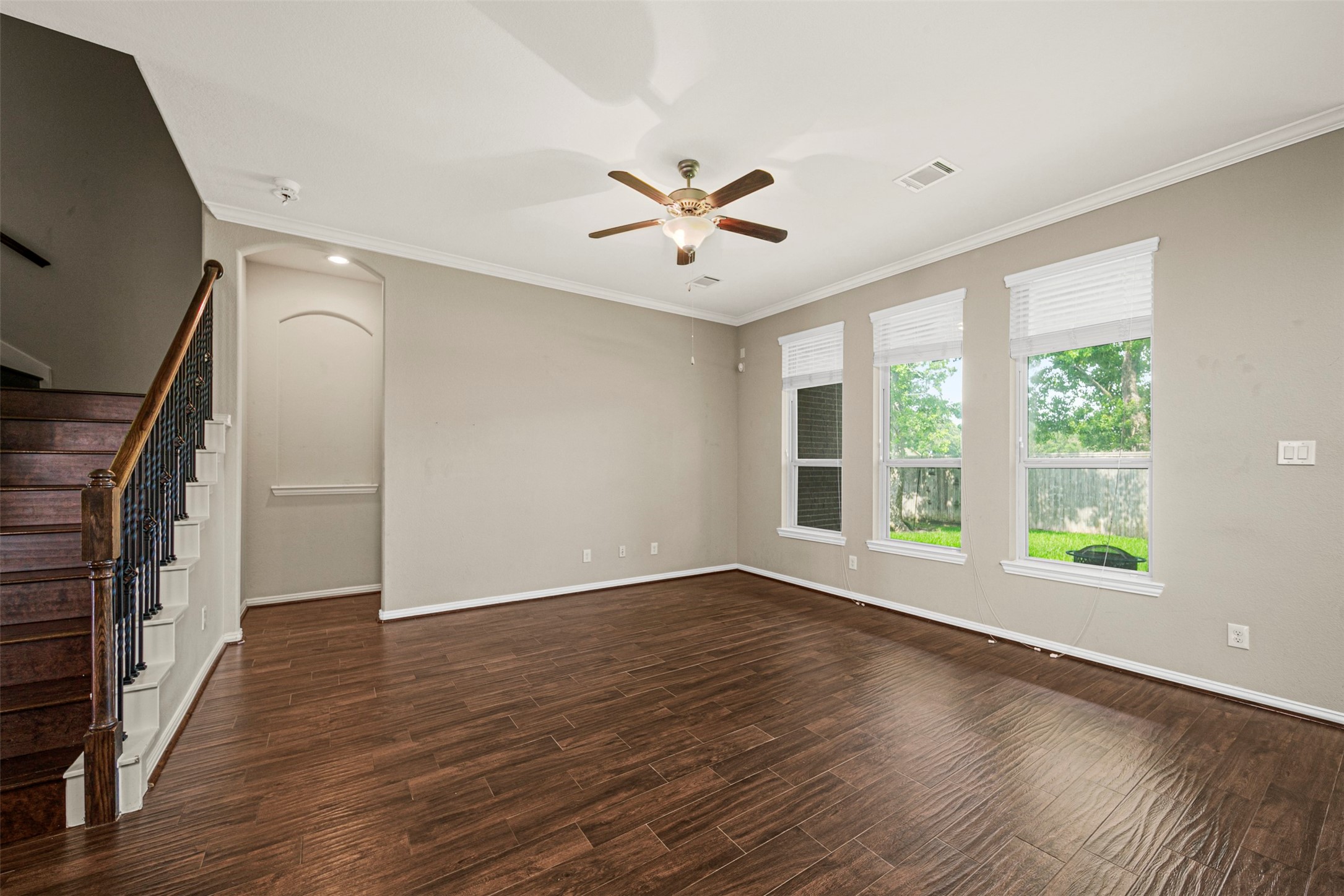 22107 Rustling Springs Drive Property Photo 5