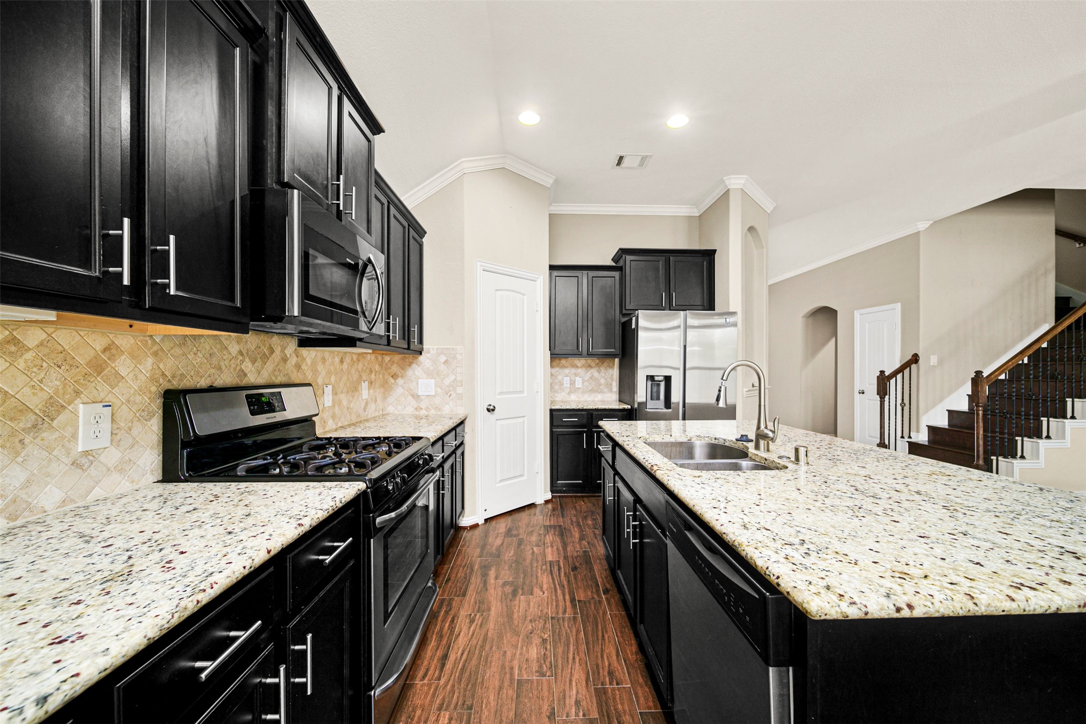 22107 Rustling Springs Drive Property Photo 10