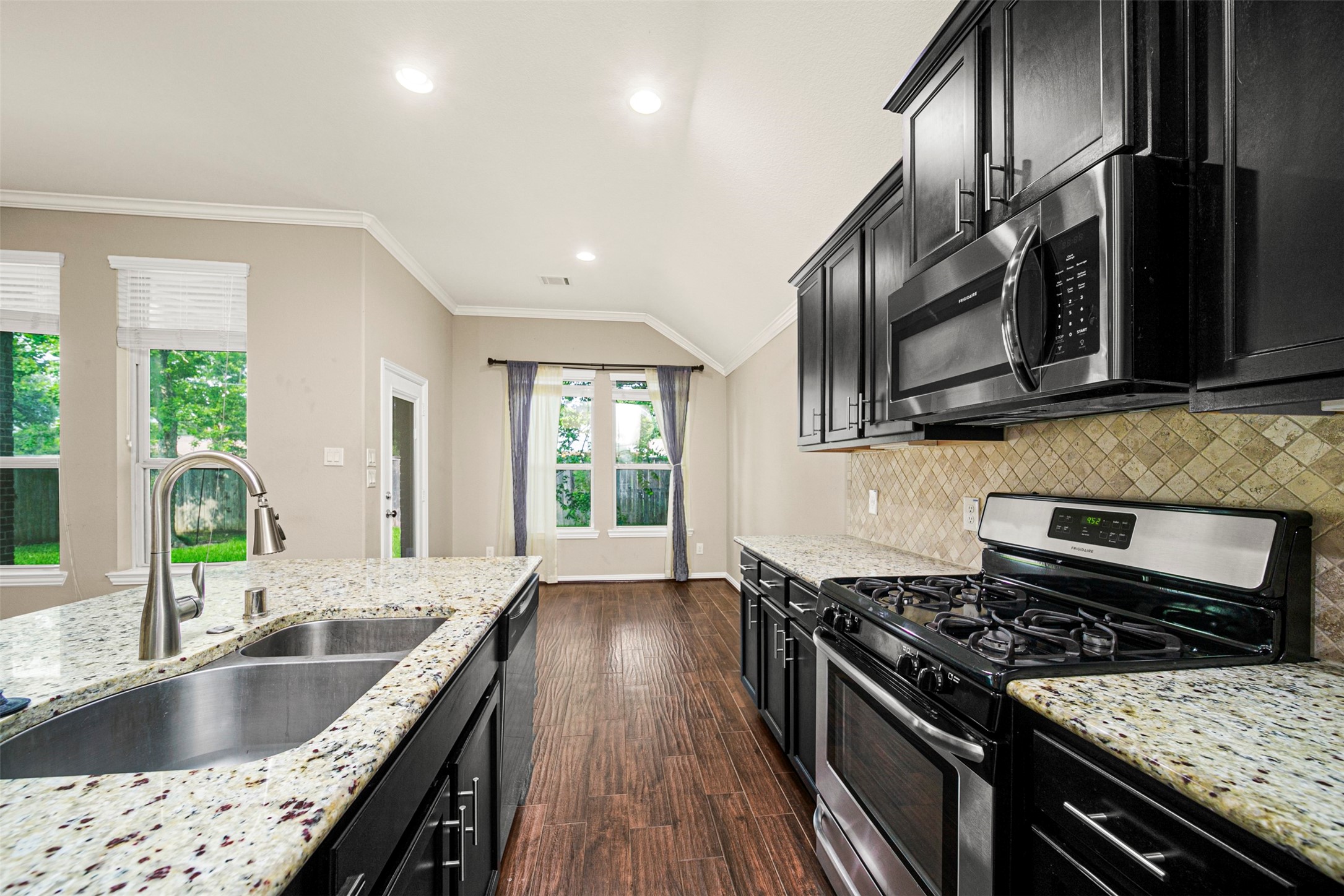 22107 Rustling Springs Drive Property Photo 11