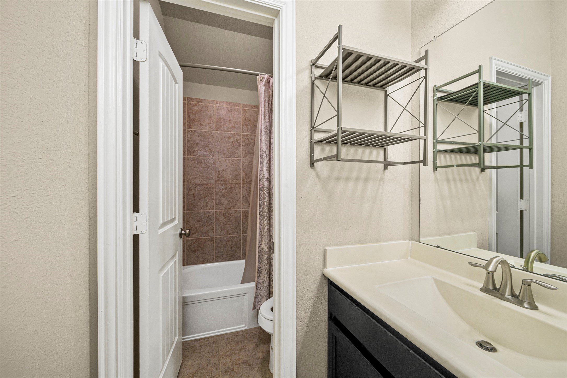 22107 Rustling Springs Drive Property Photo 19