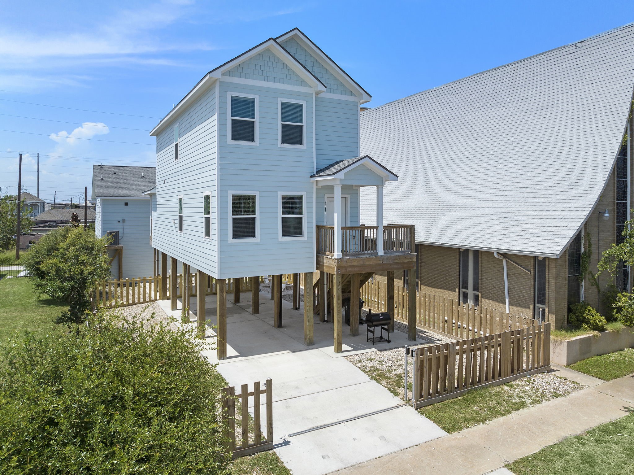 3610 Sealy Street Property Photo