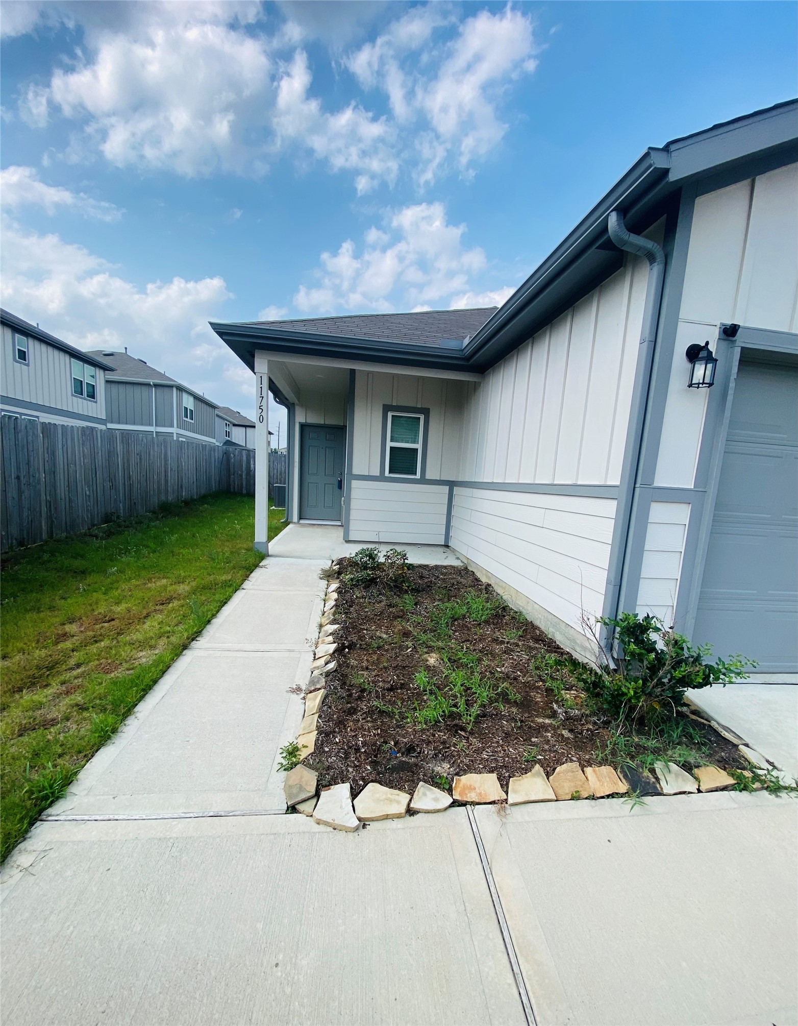 11750 Armadale Drive Property Photo 3