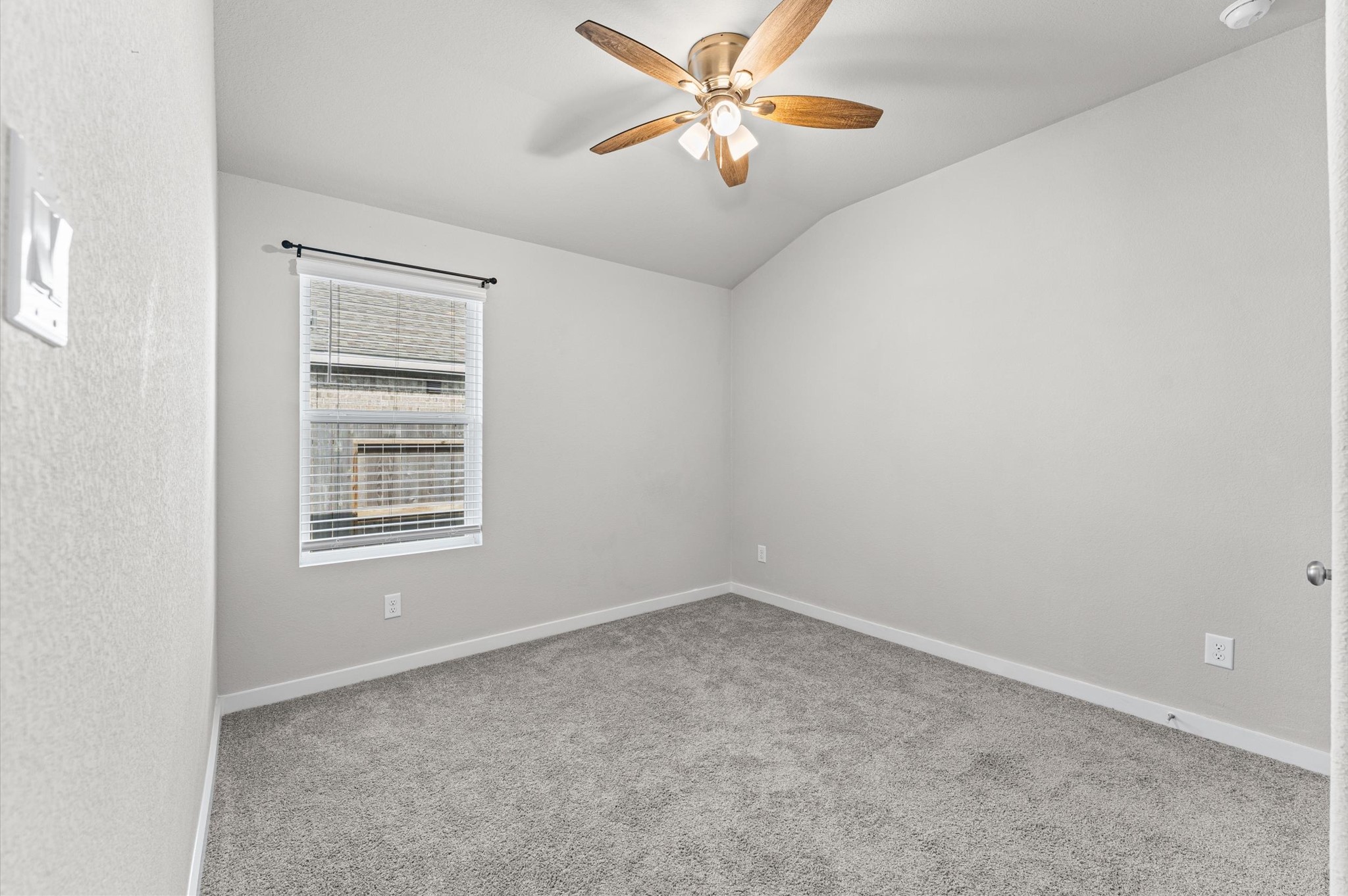 10520 Deussen Lane Property Photo 18