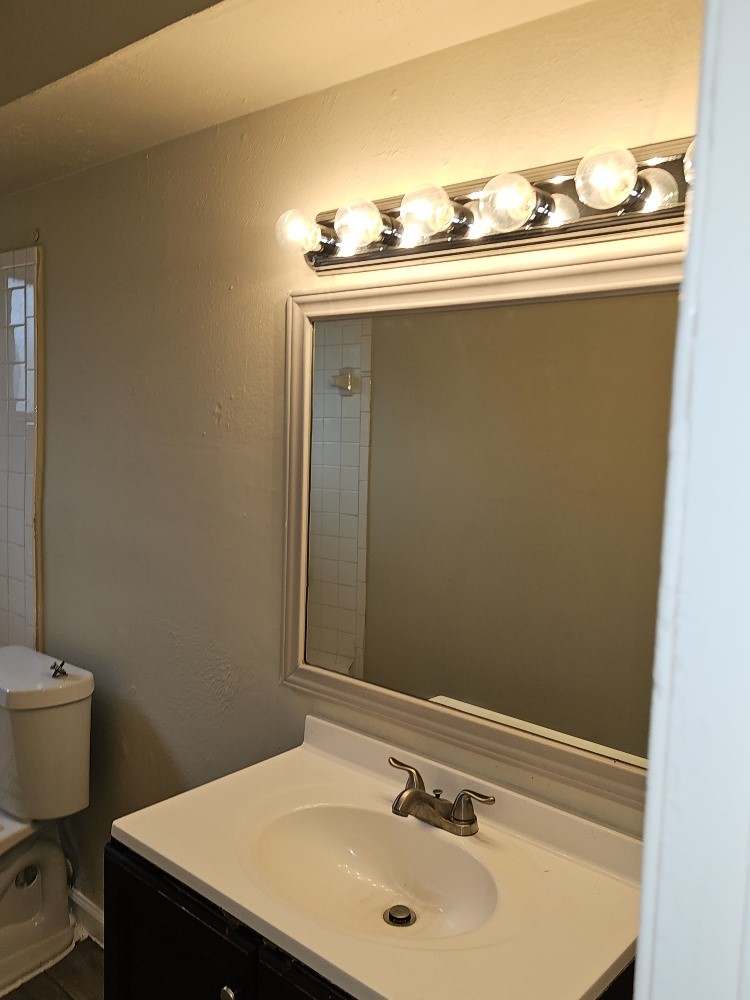 6815 Beachwood Street 3 Property Photo 12