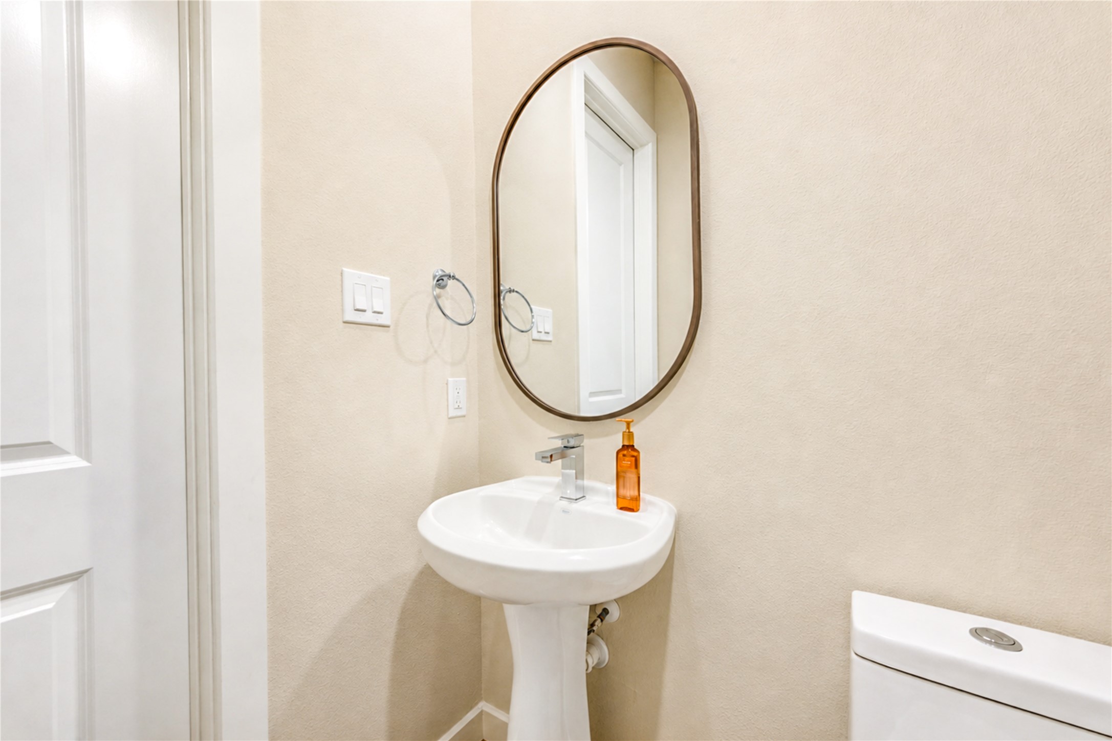 5920 Jasper Jones Way Property Photo 16