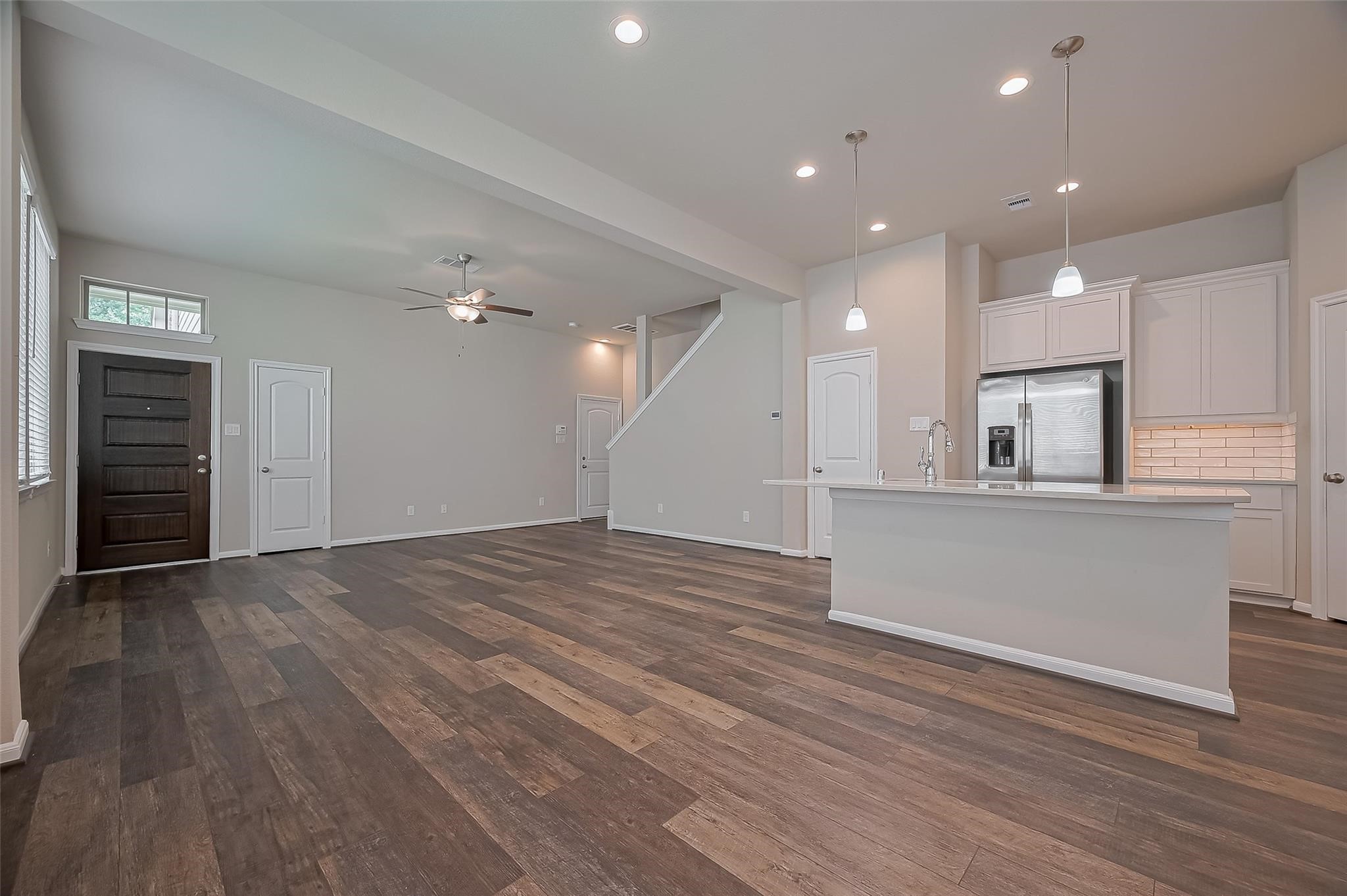 363 Biltmore Loop Property Photo 6