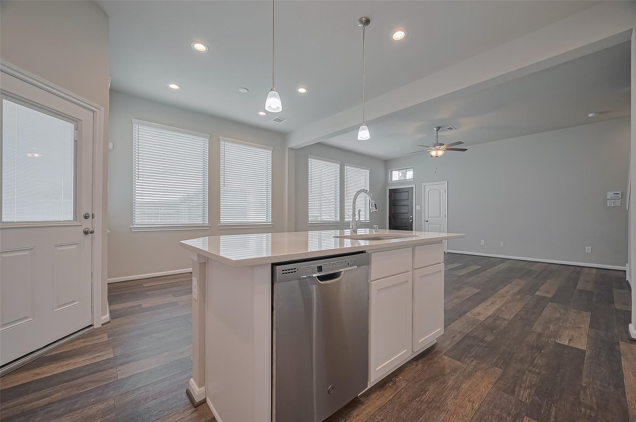 363 Biltmore Loop Property Photo 12