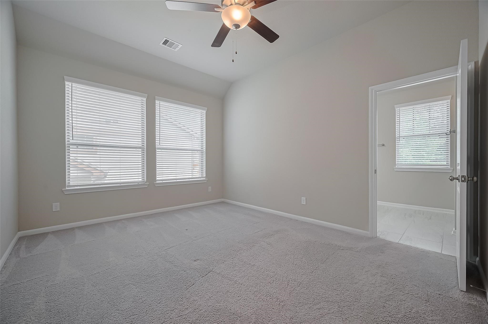 363 Biltmore Loop Property Photo 40