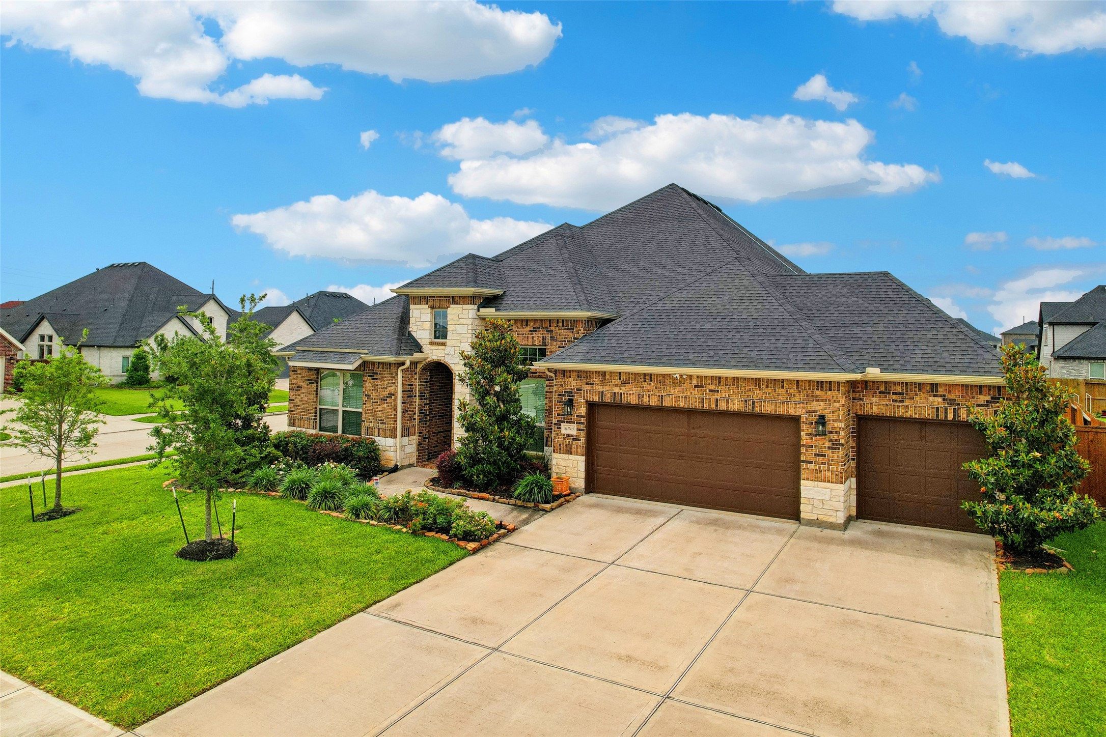27419 Haywood Lane Property Photo 1