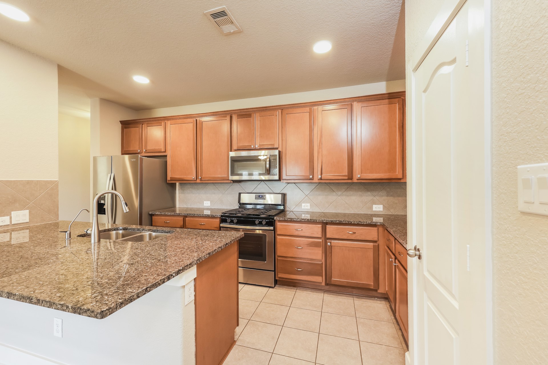 1923 Jara Court Property Photo 8