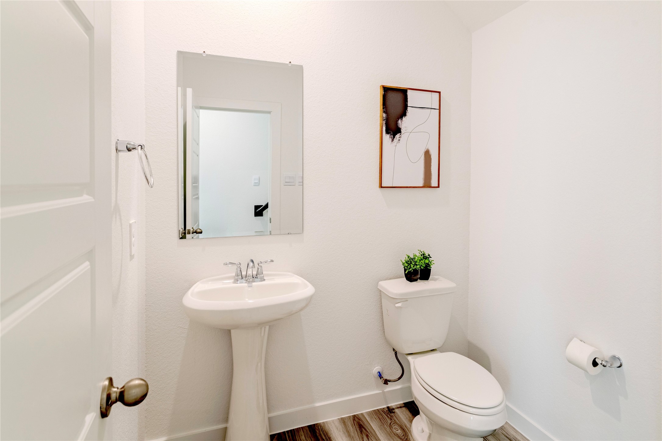 3207 Crown Gate Drive Property Photo 15