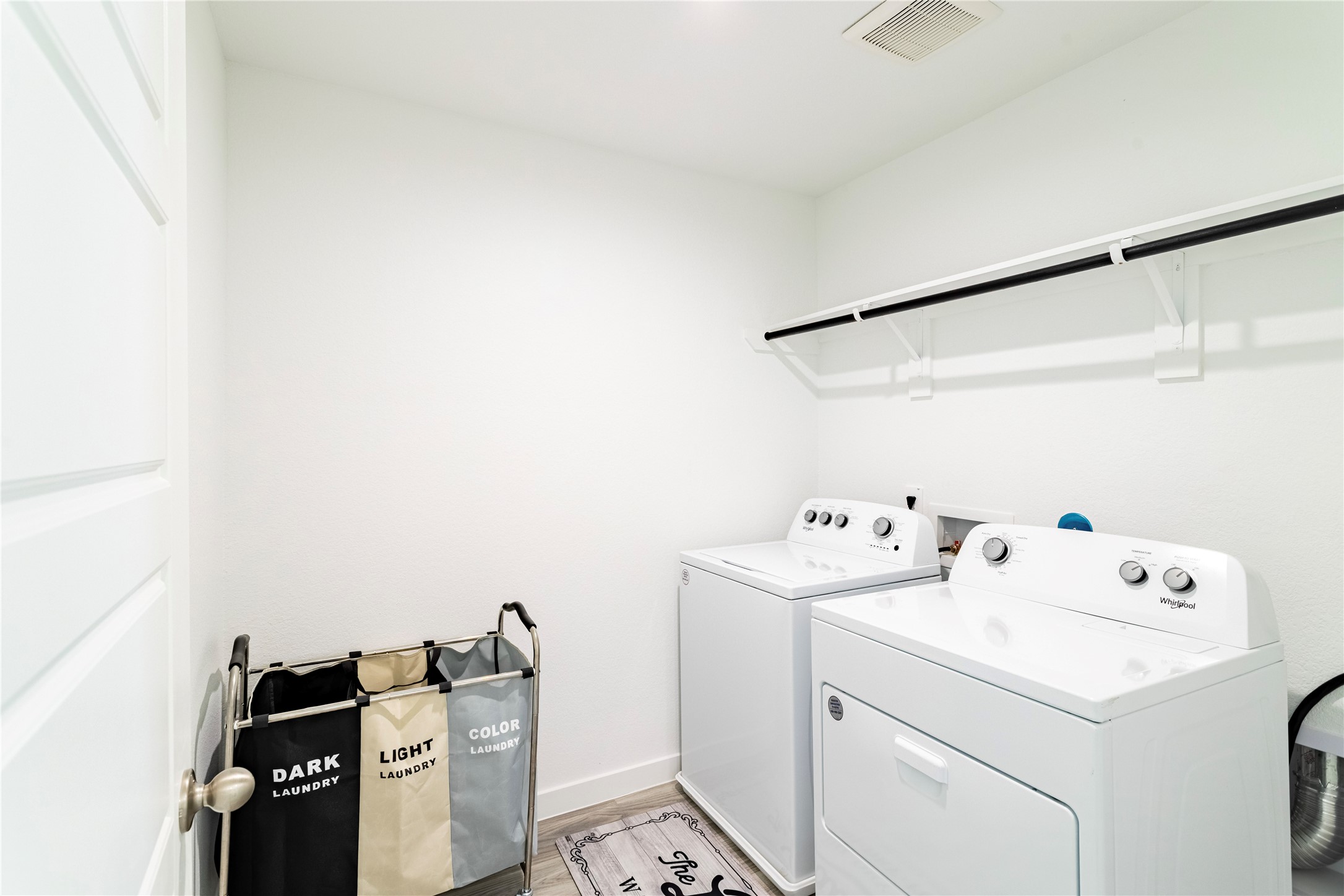 3207 Crown Gate Drive Property Photo 27
