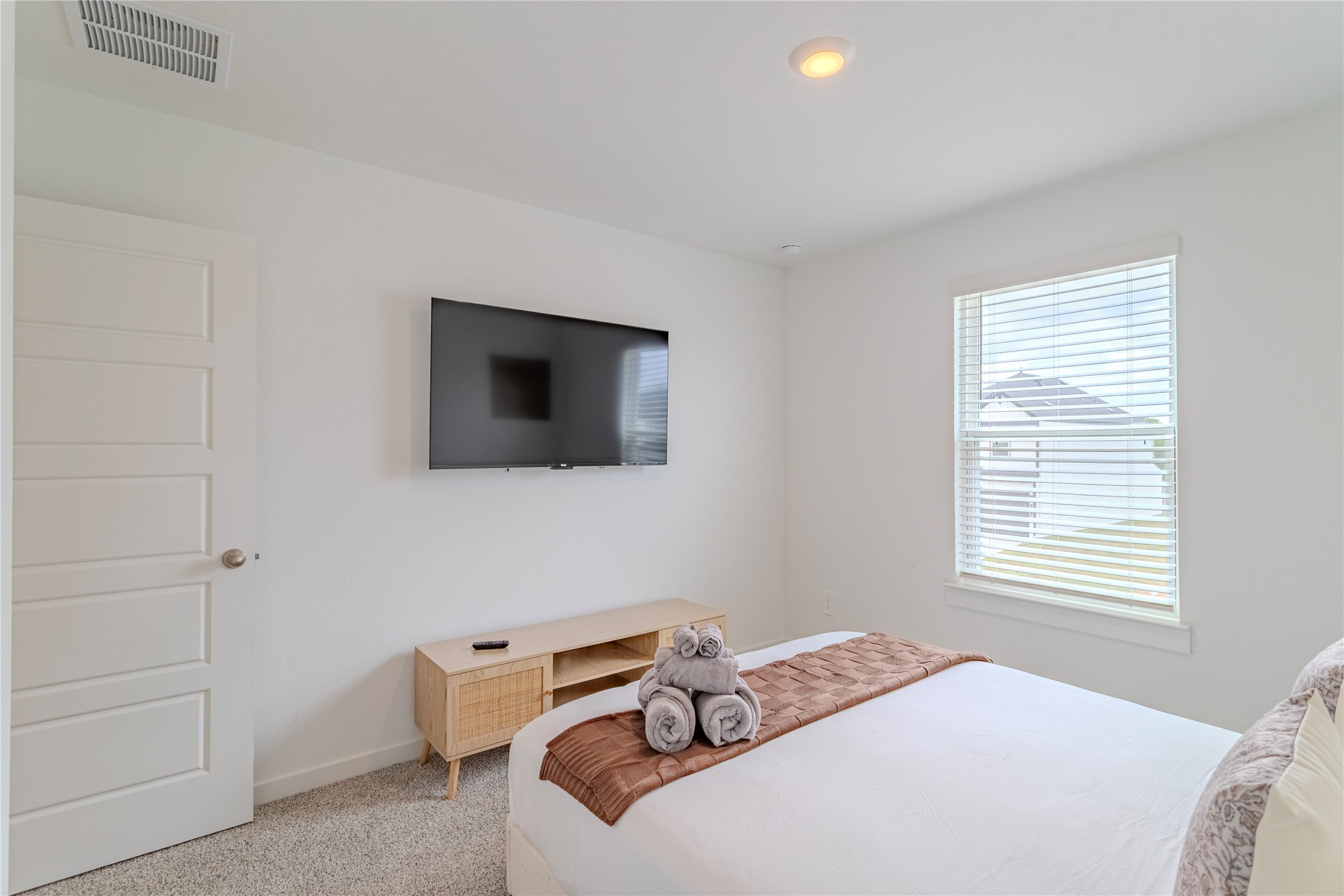 3207 Crown Gate Drive Property Photo 33