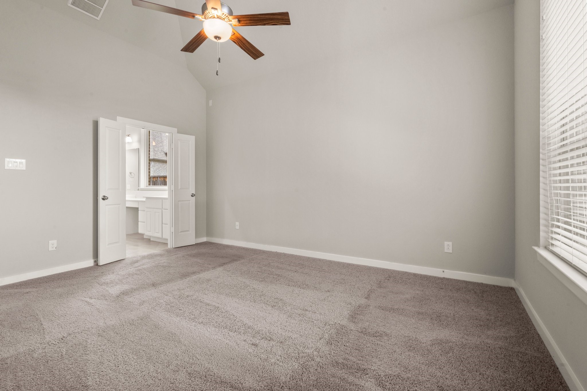 150 Mayfield Drive Property Photo 16