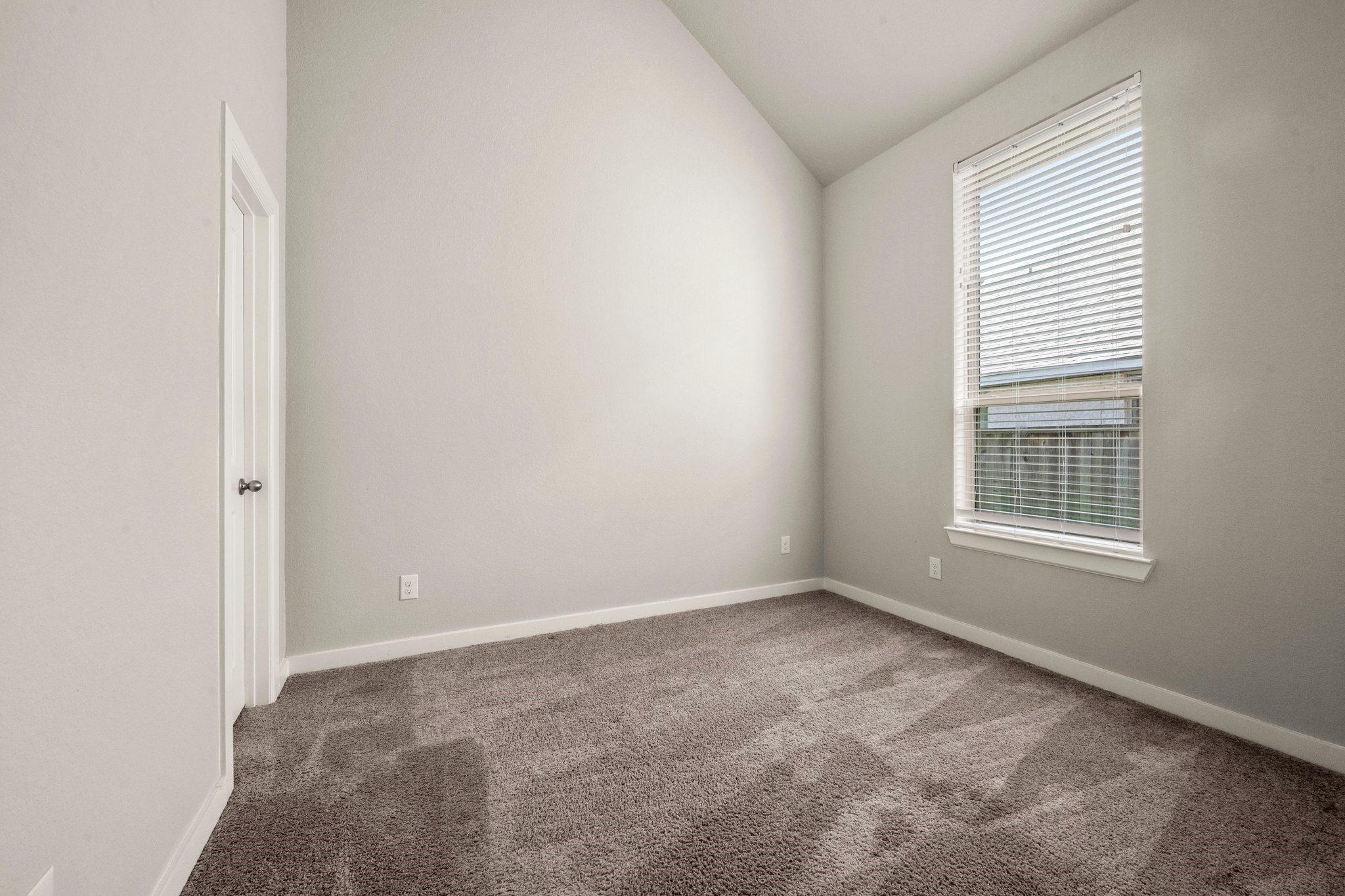 150 Mayfield Drive Property Photo 21