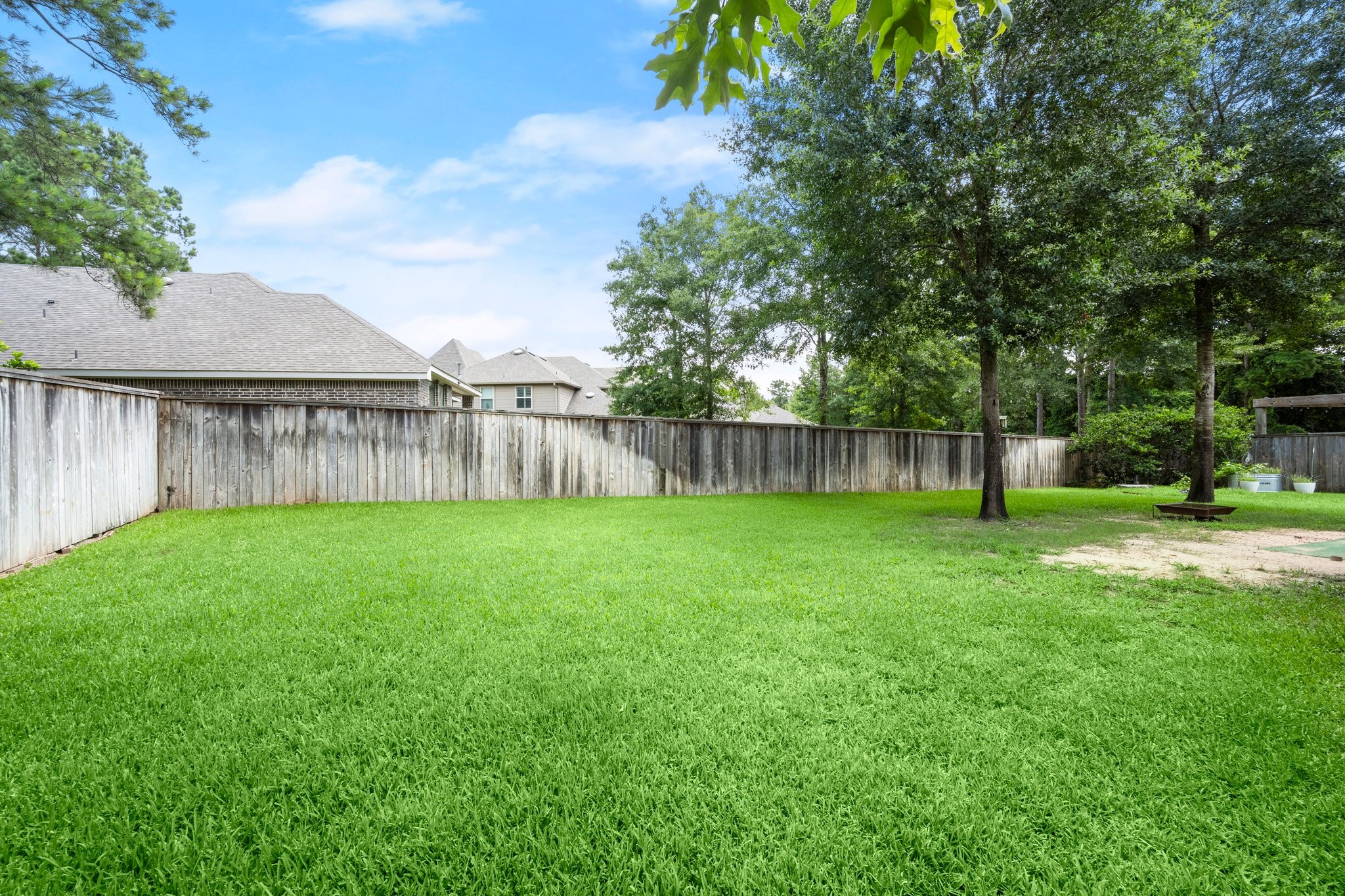 150 Mayfield Drive Property Photo 30