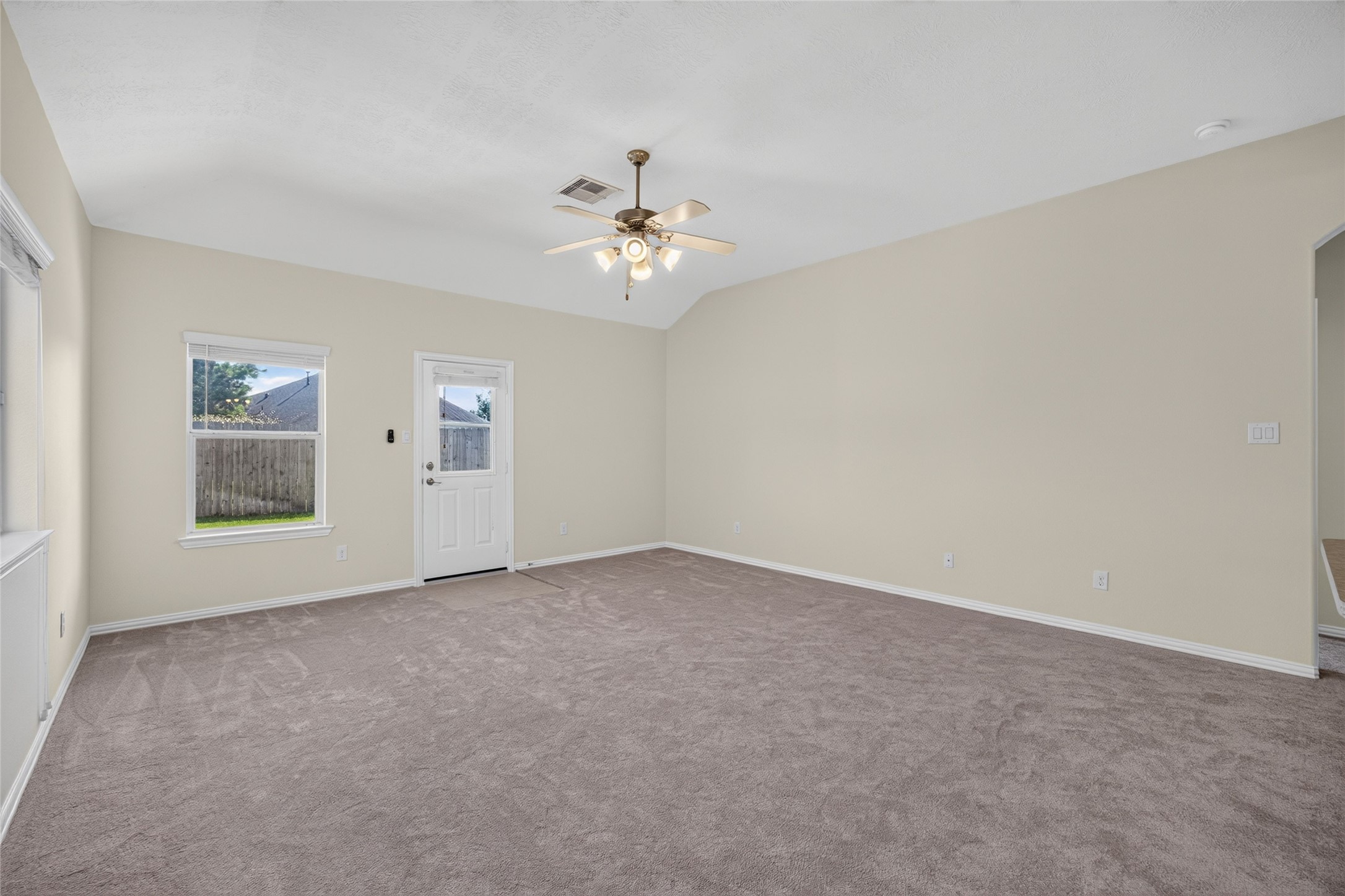 24715 Hikers Bend Drive Property Photo 15