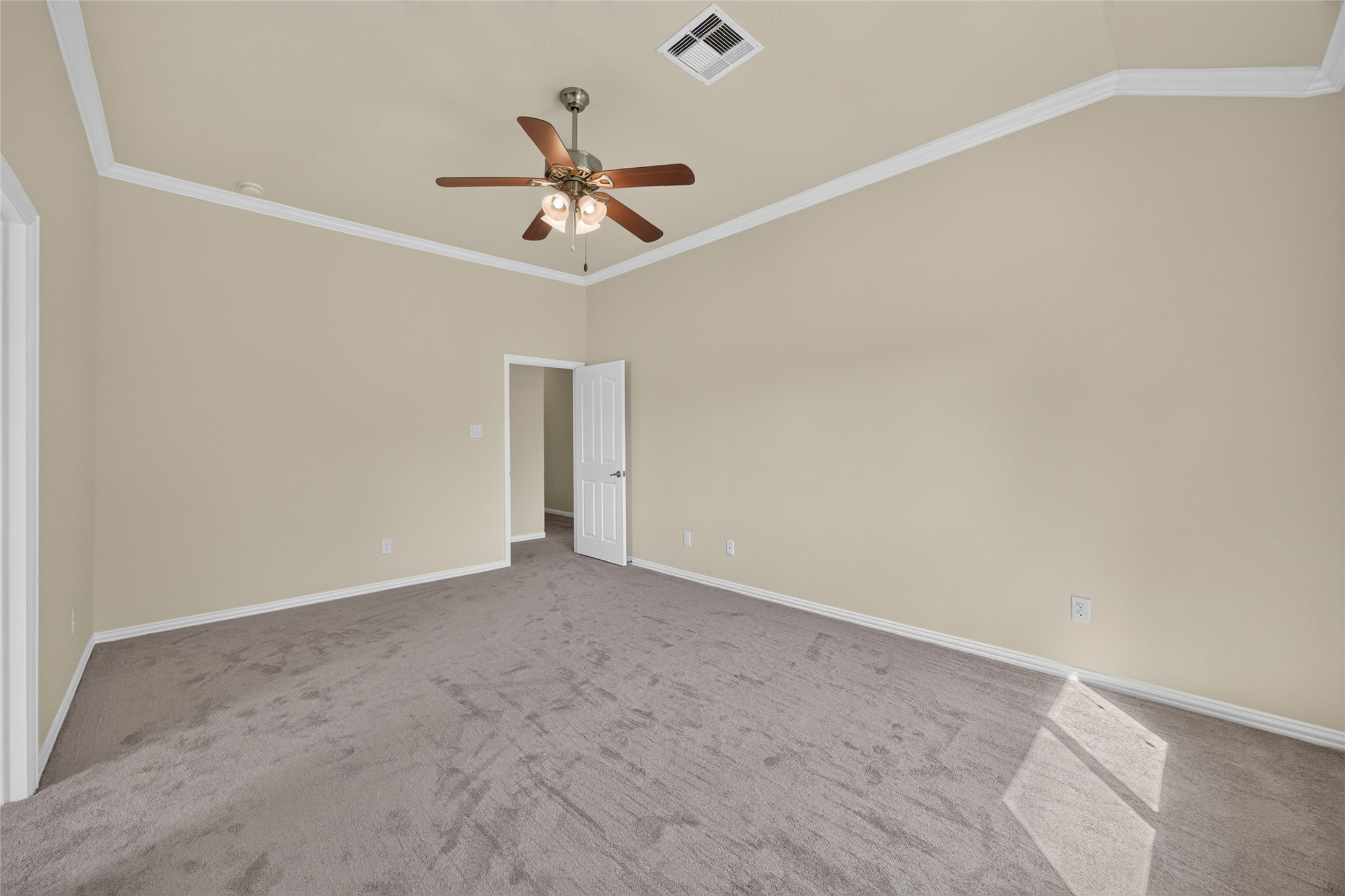 24715 Hikers Bend Drive Property Photo 19