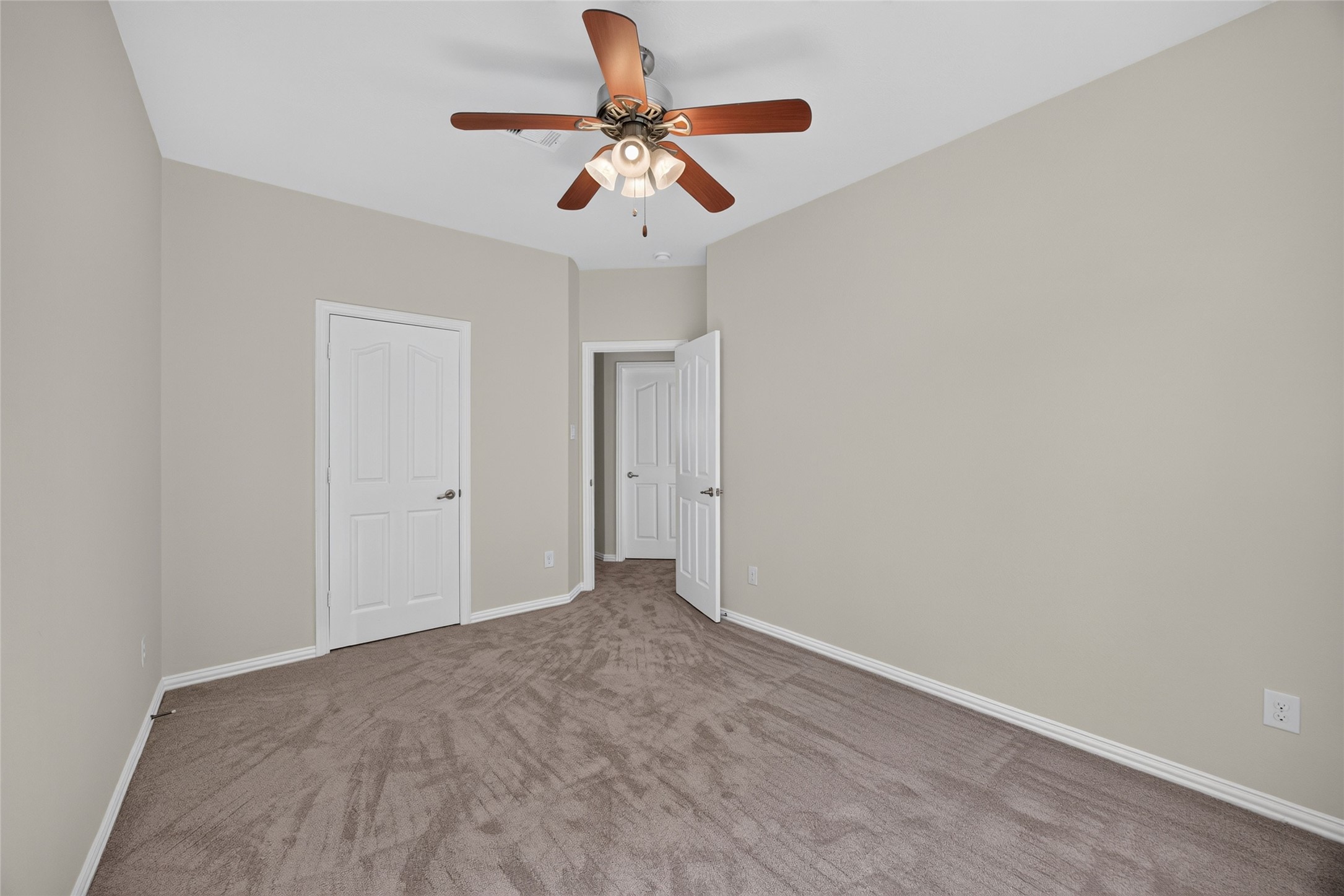 24715 Hikers Bend Drive Property Photo 28