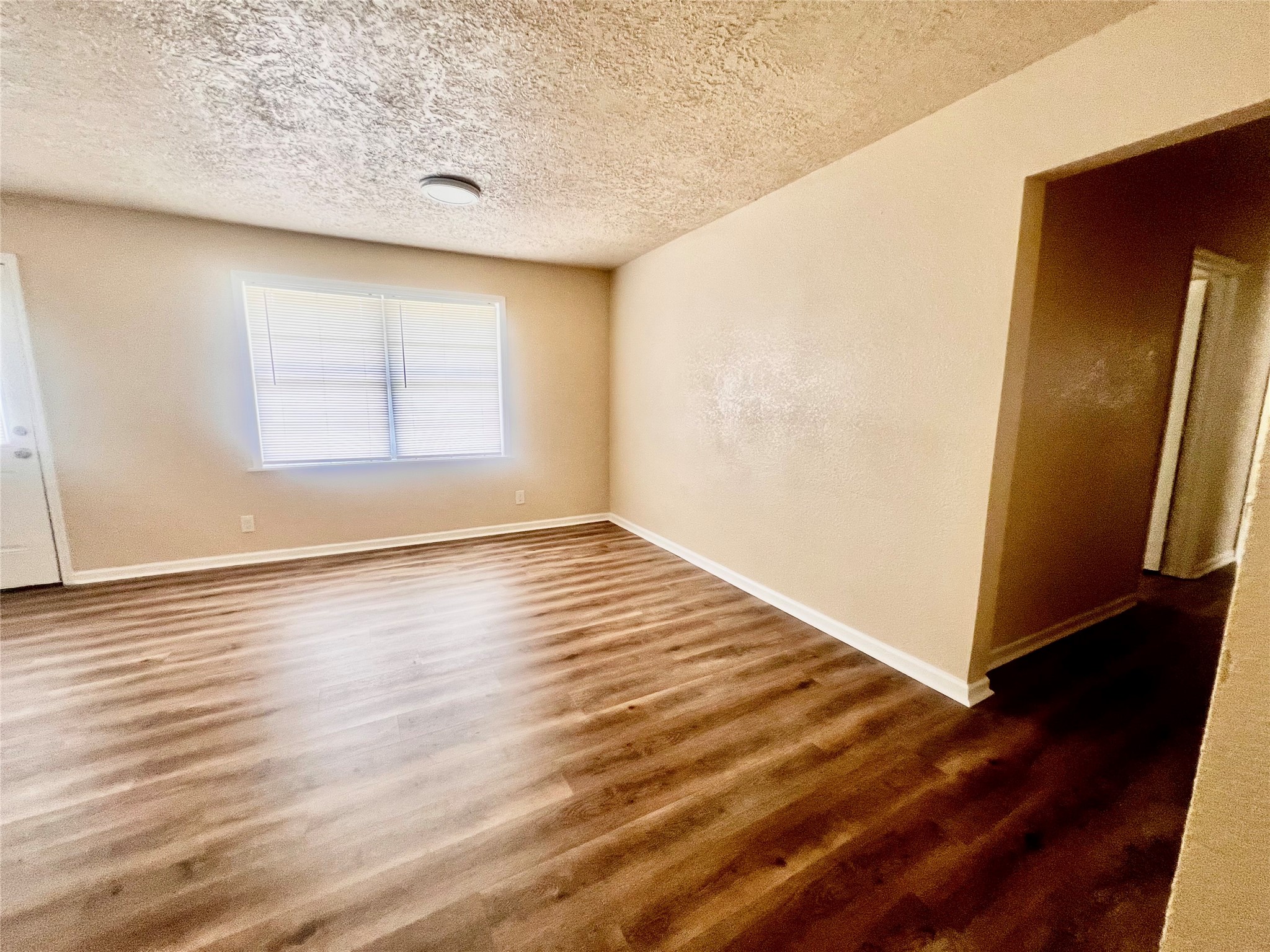 631 Roper Street Property Photo 6