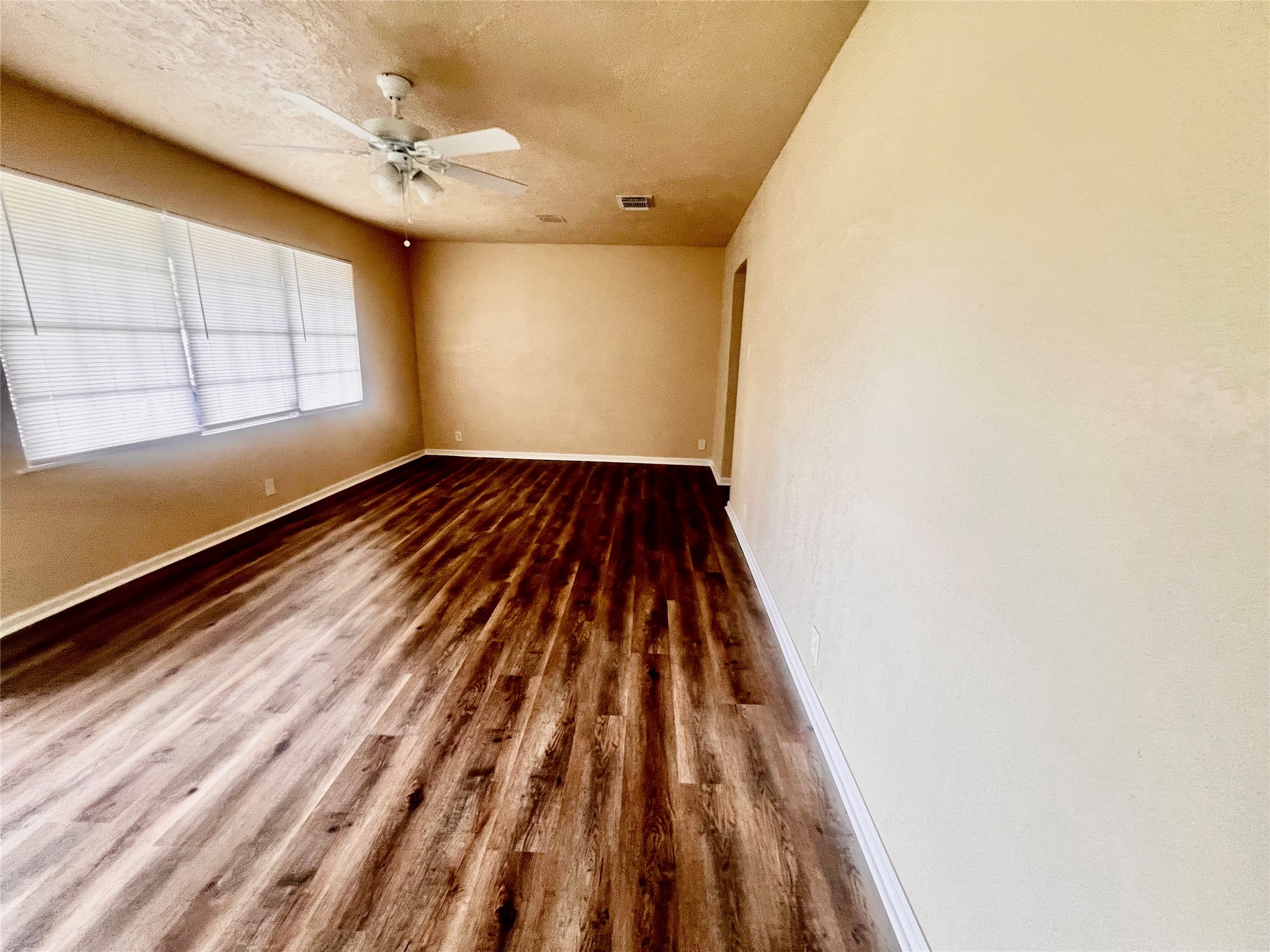 631 Roper Street Property Photo 14