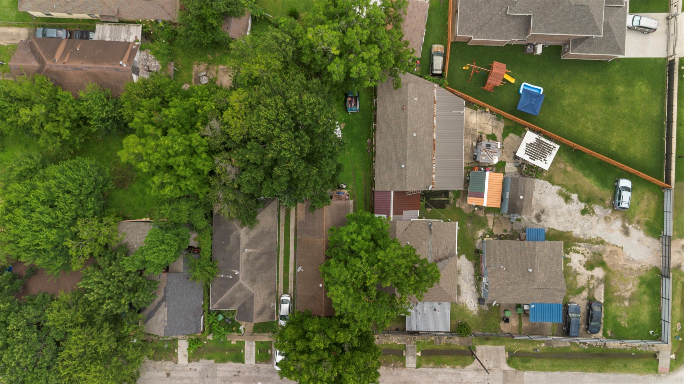 1612 Common Street Property Photo 2
